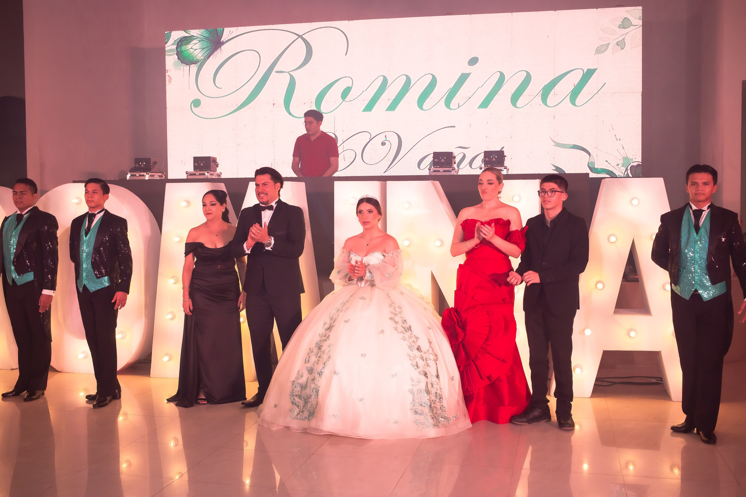 XV AÑOS ROMINA