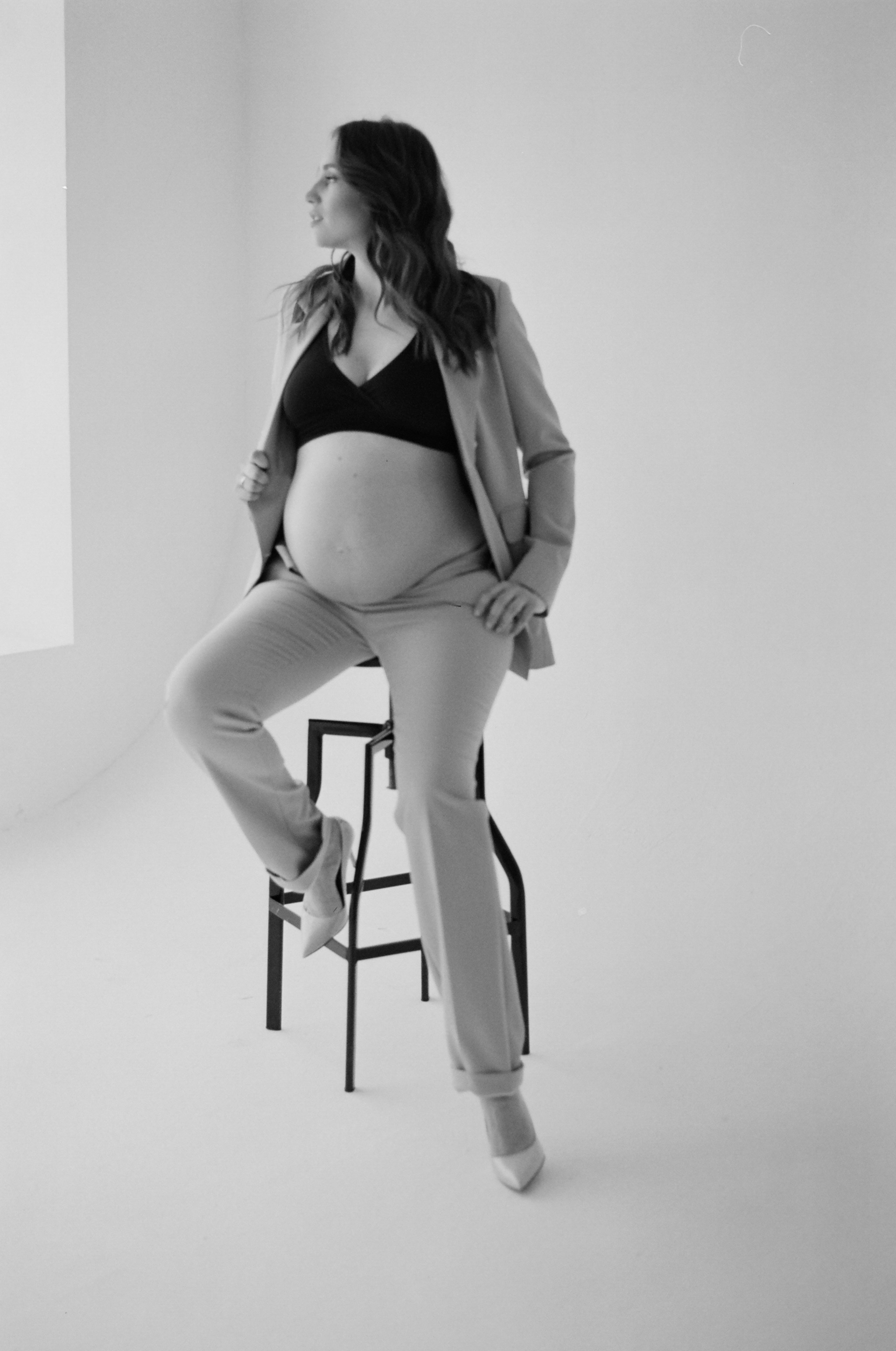 Pregnancy. Anton Mislawsky photographer and filmmaker