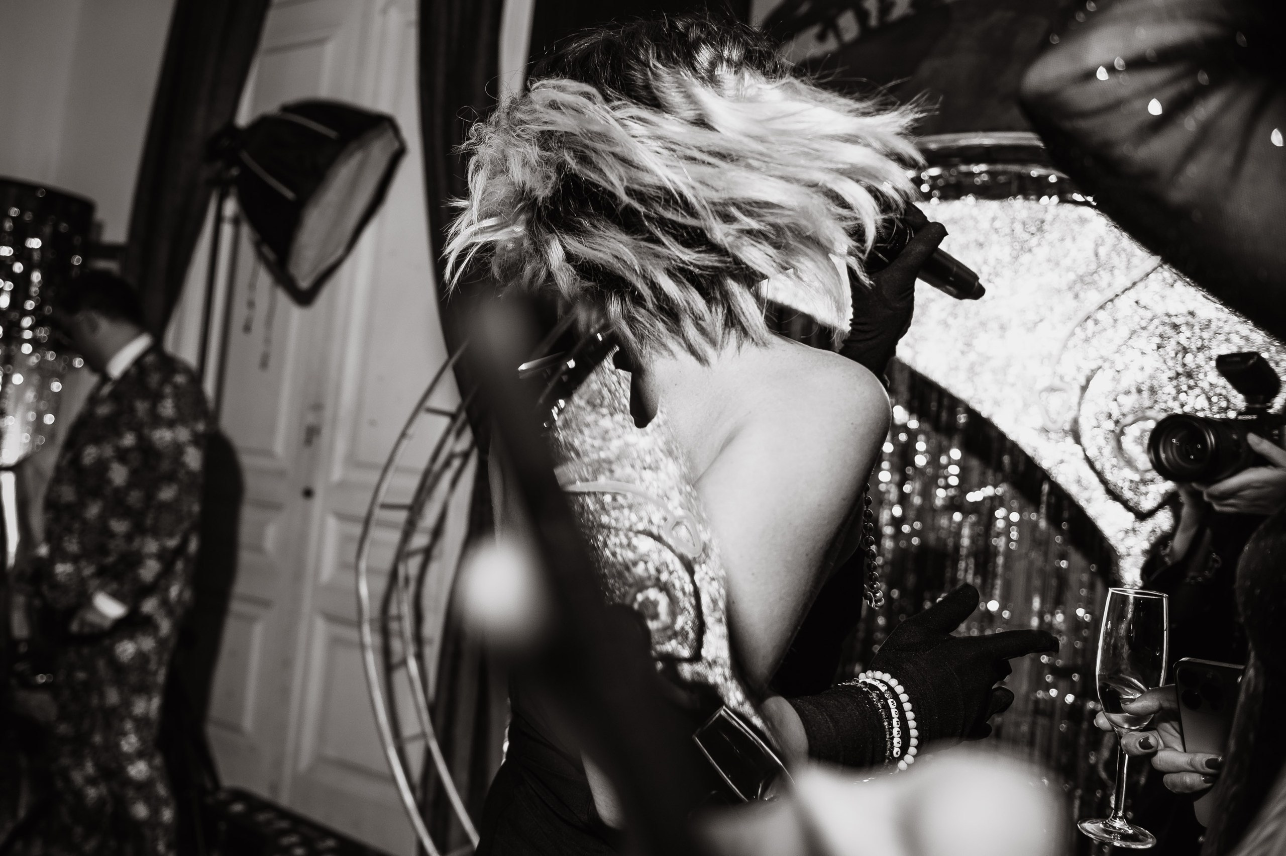 Show en estilo Studio 54 — fotografía de evento temático. Фотограф Екатерина Гасанова — фотосессии в Барселоне