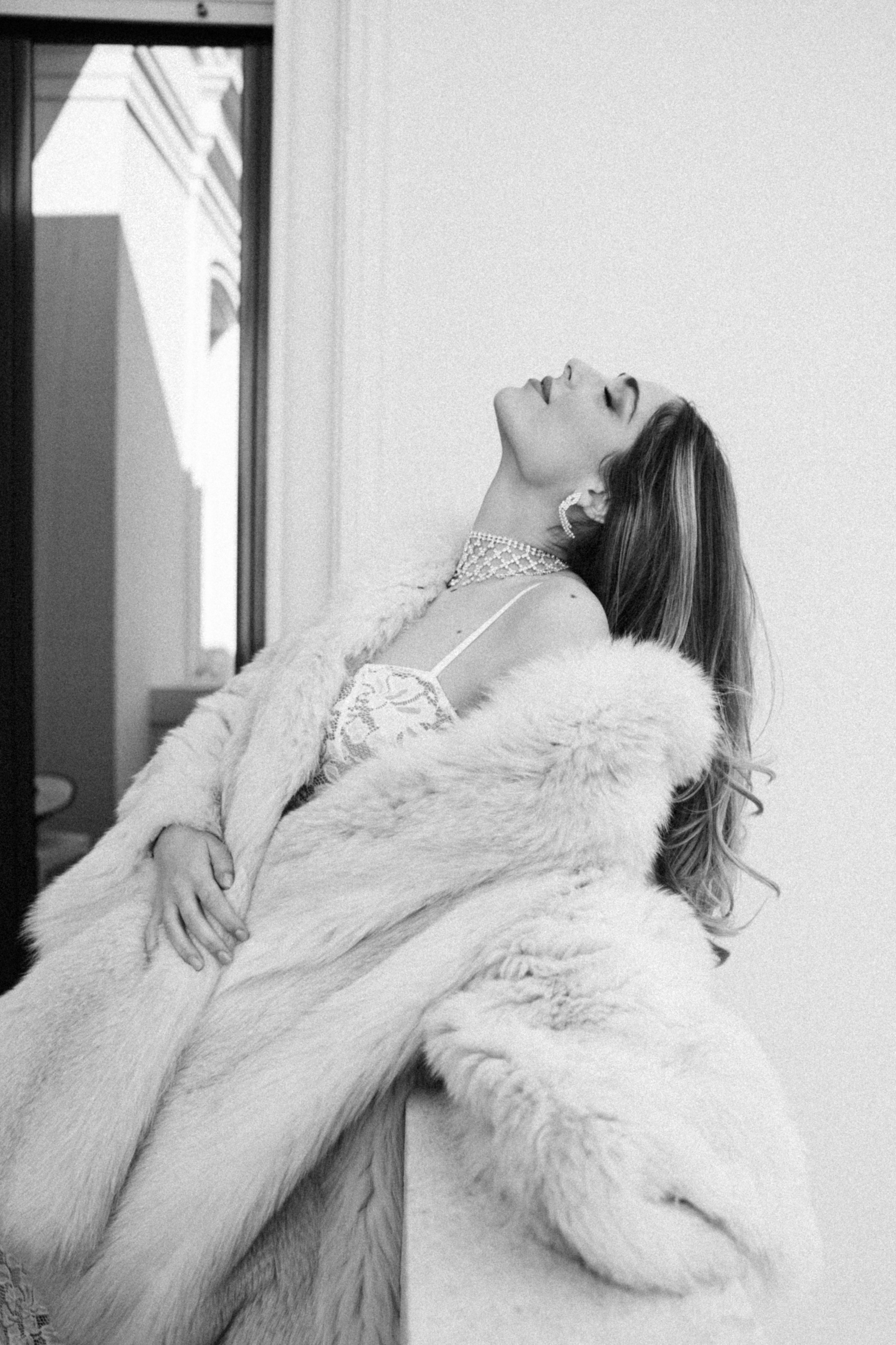 Aurora. Wedding photographer Italy