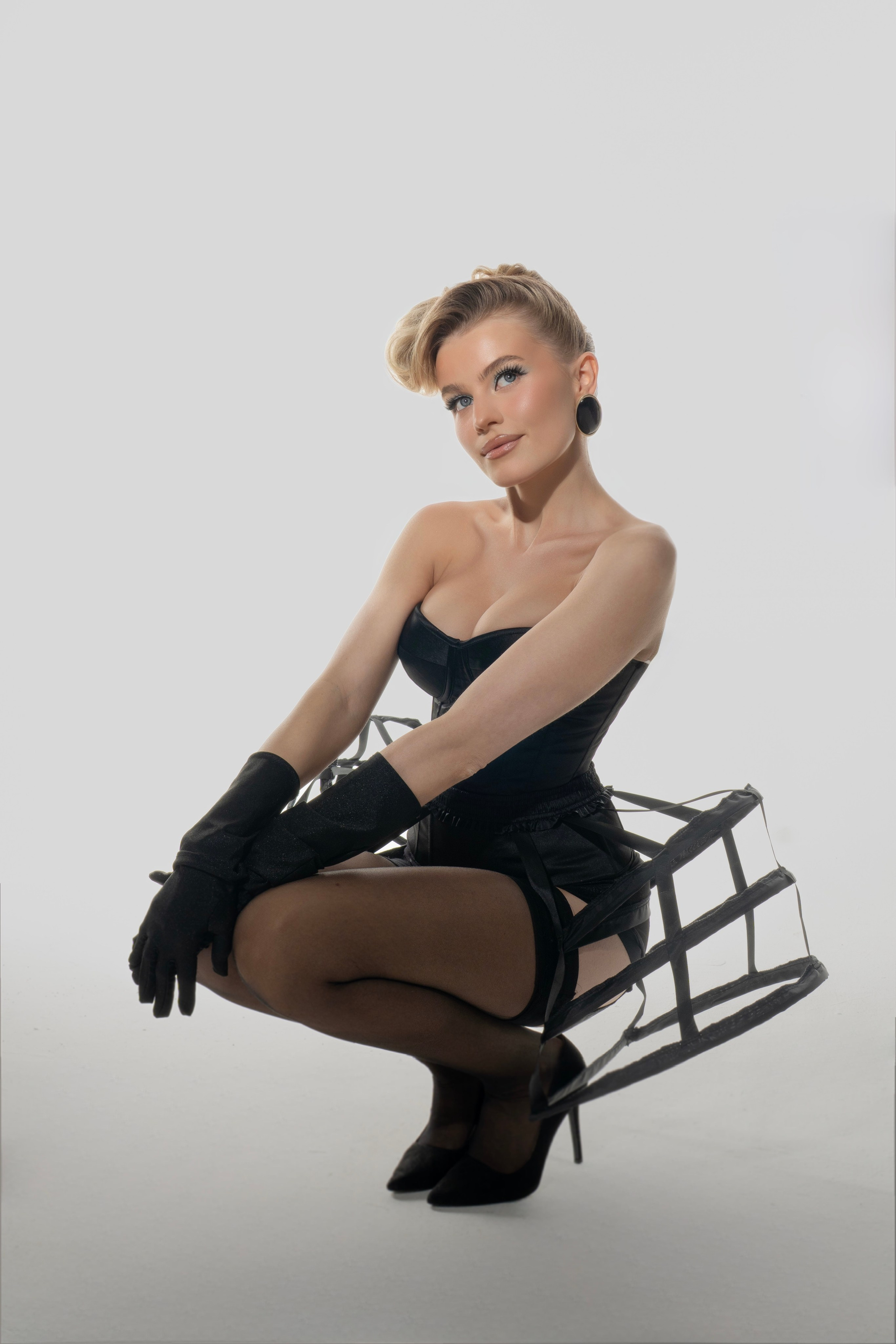 Ann-Kathrin. Nina — Fashion & Beauty Photographer in Paris | Portrait Photoshoots