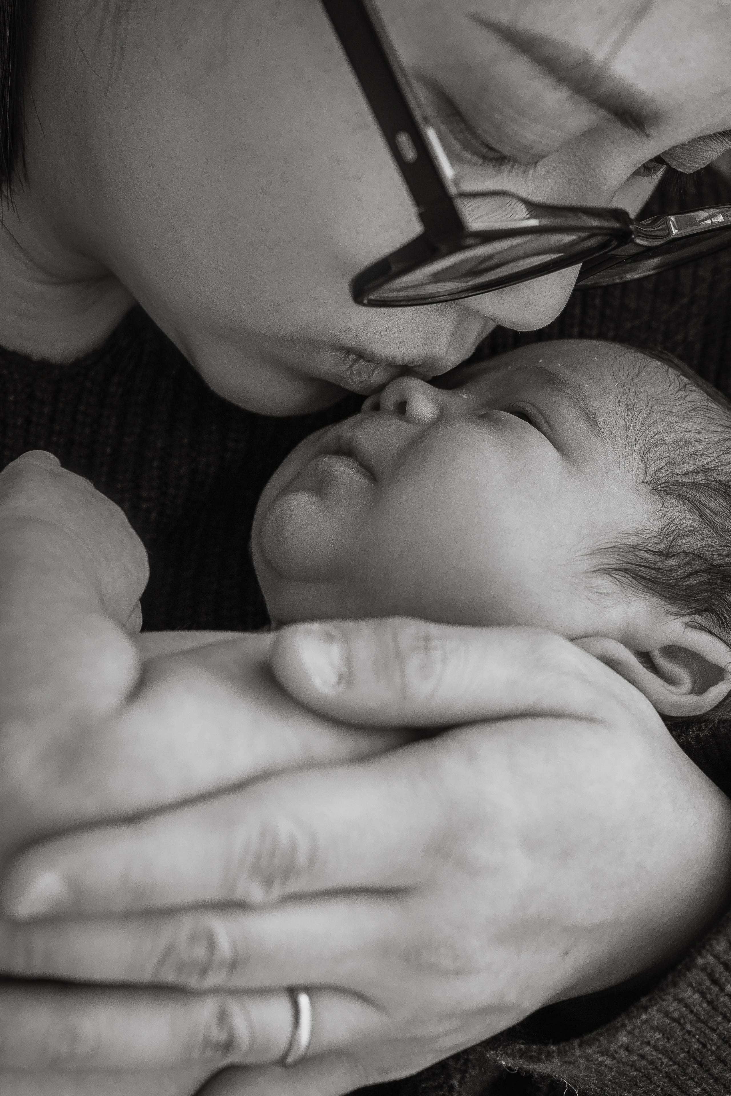Cozy At-Home Newborn Photography – Warm & Emotional. Alisa Tant — Family and newborn photographer Bucks County, Montgomery county, Philadelphia, NJ