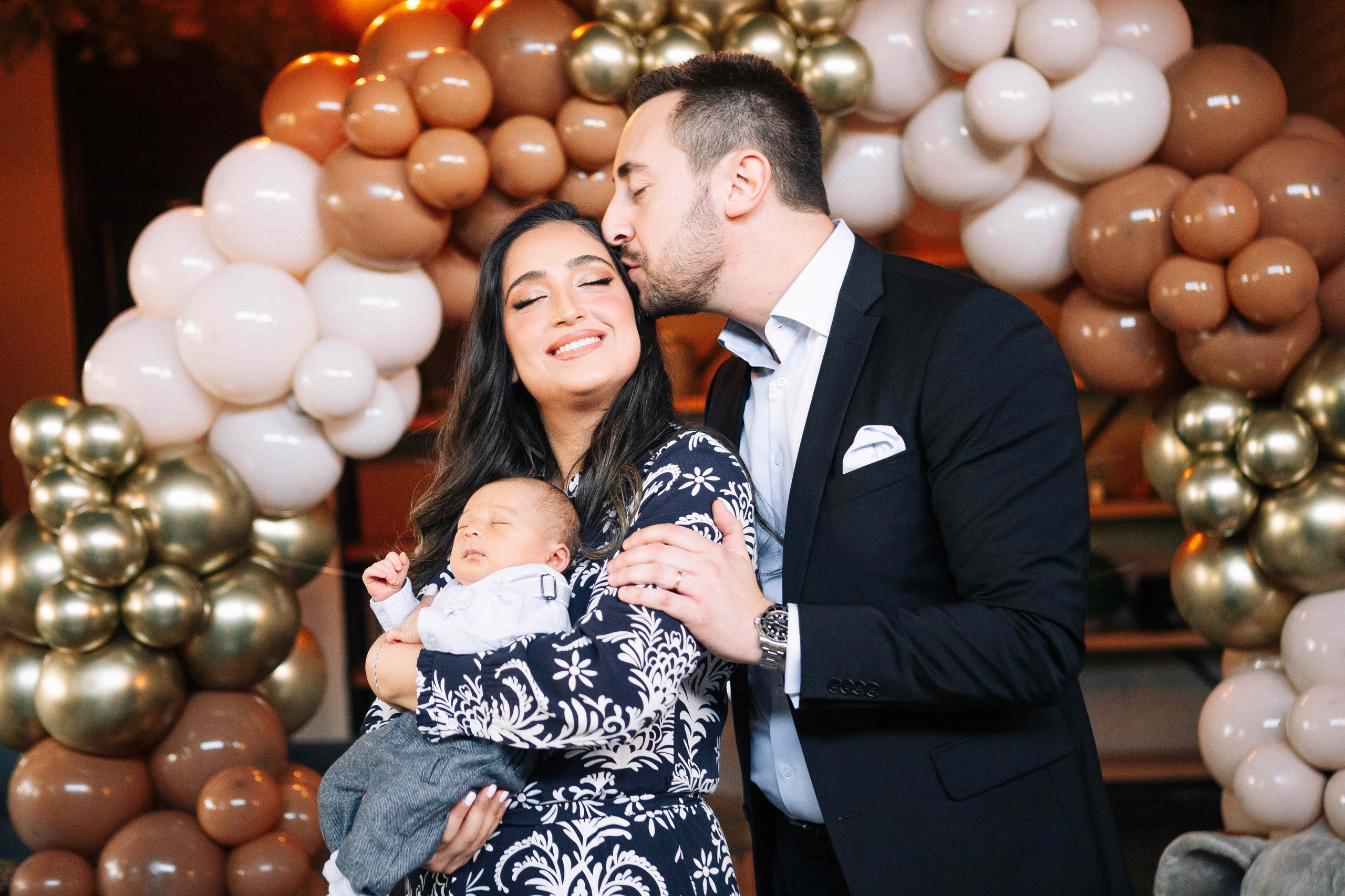 BRIT MILA (BIG EVENT). PHOTOGRAPHER IN ISRAEL