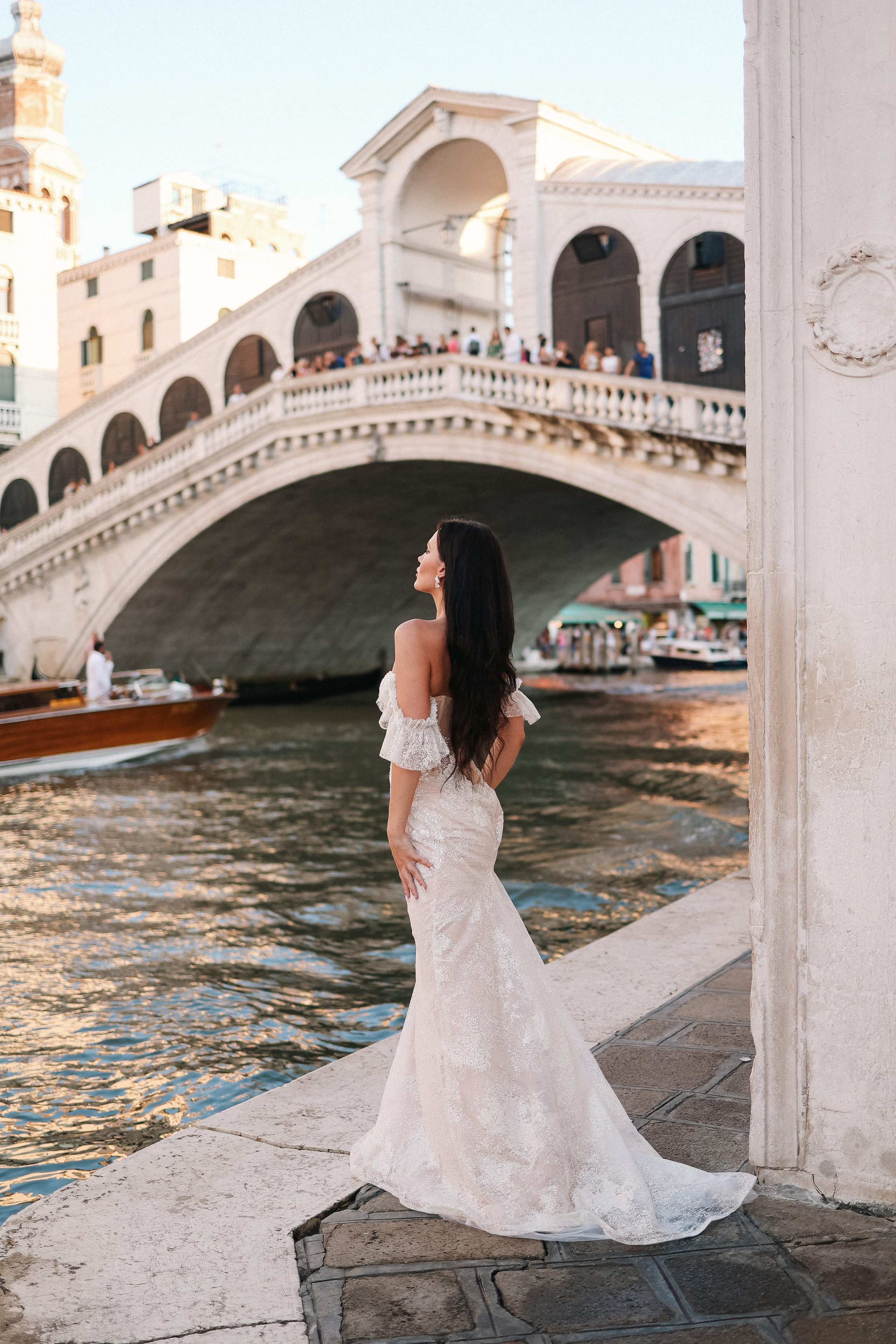 Post Wedding Photoshoot in Venice. Photographer in Venice, Viktoria Antonova