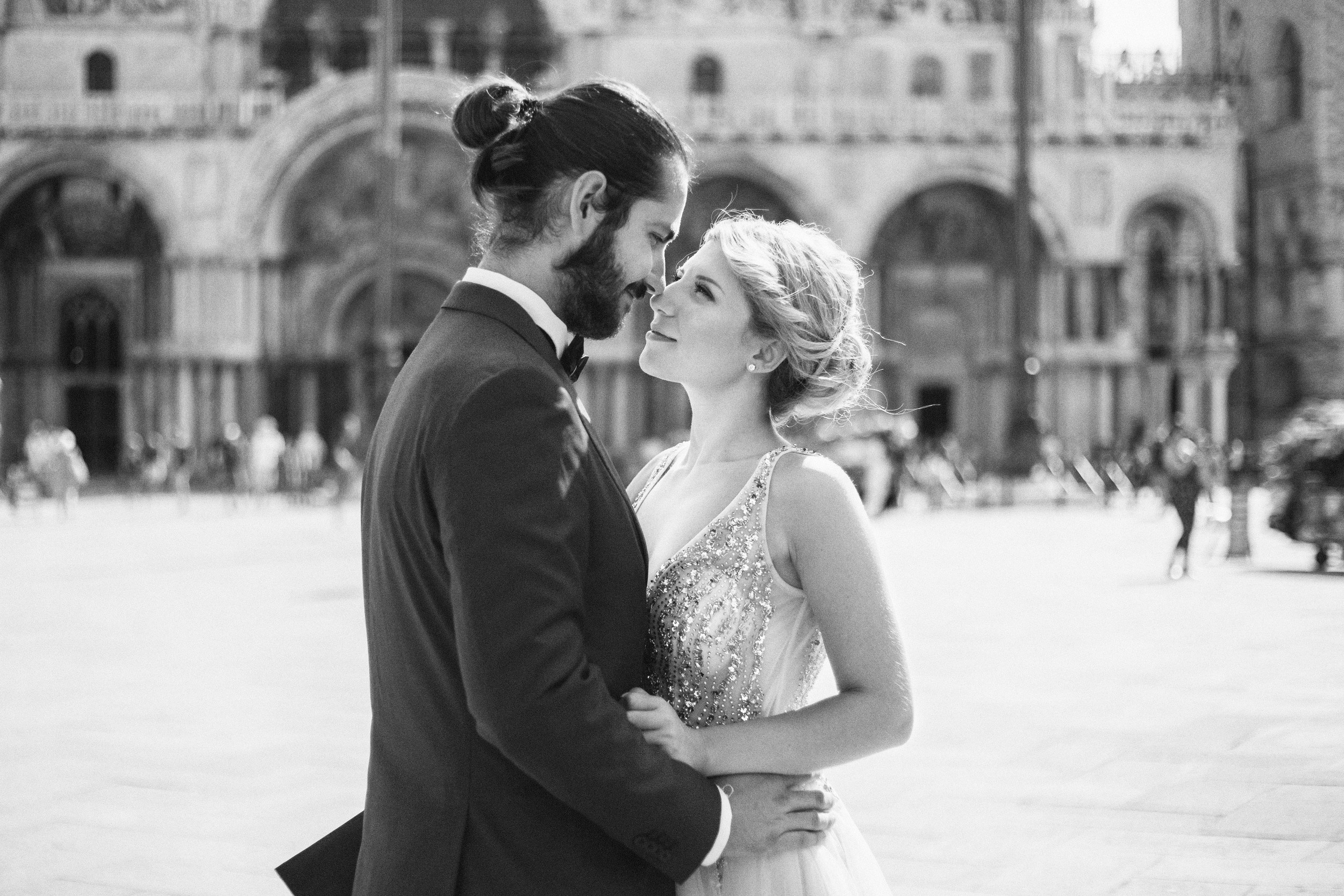 Venice elopement. Photographer in Venice, Viktoria Antonova