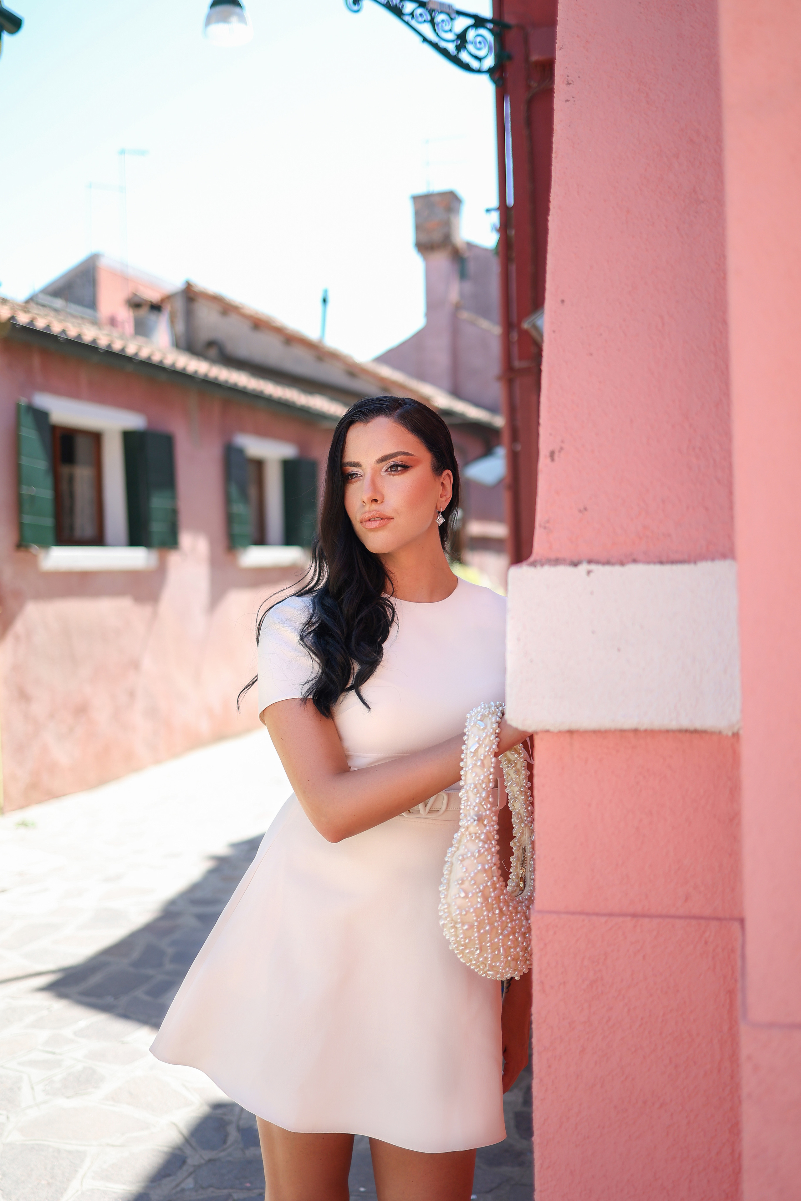 Photo shoot in Burano island, Italy. Photographer in Venice, Viktoria Antonova