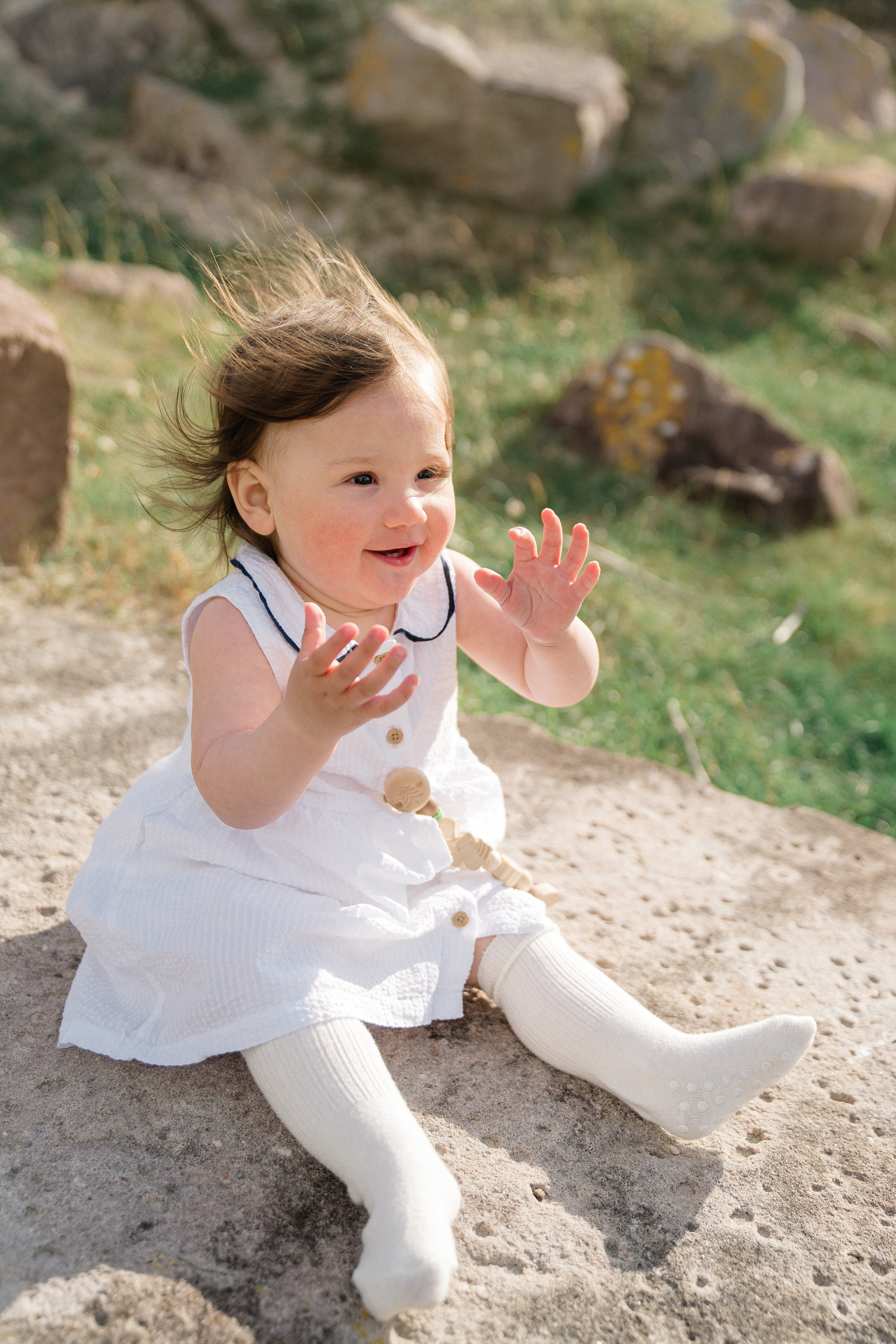 Darya and Mia at the ocean. Wedding and family photographer Ireland