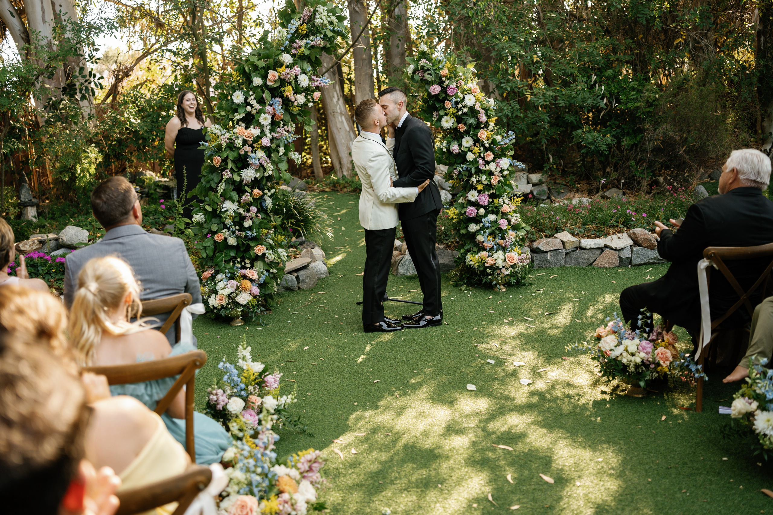 LGBT wedding photographer in California. Wedding Photography & Videography Team in California, Los Angeles, San Francisco, San Diego and Travel