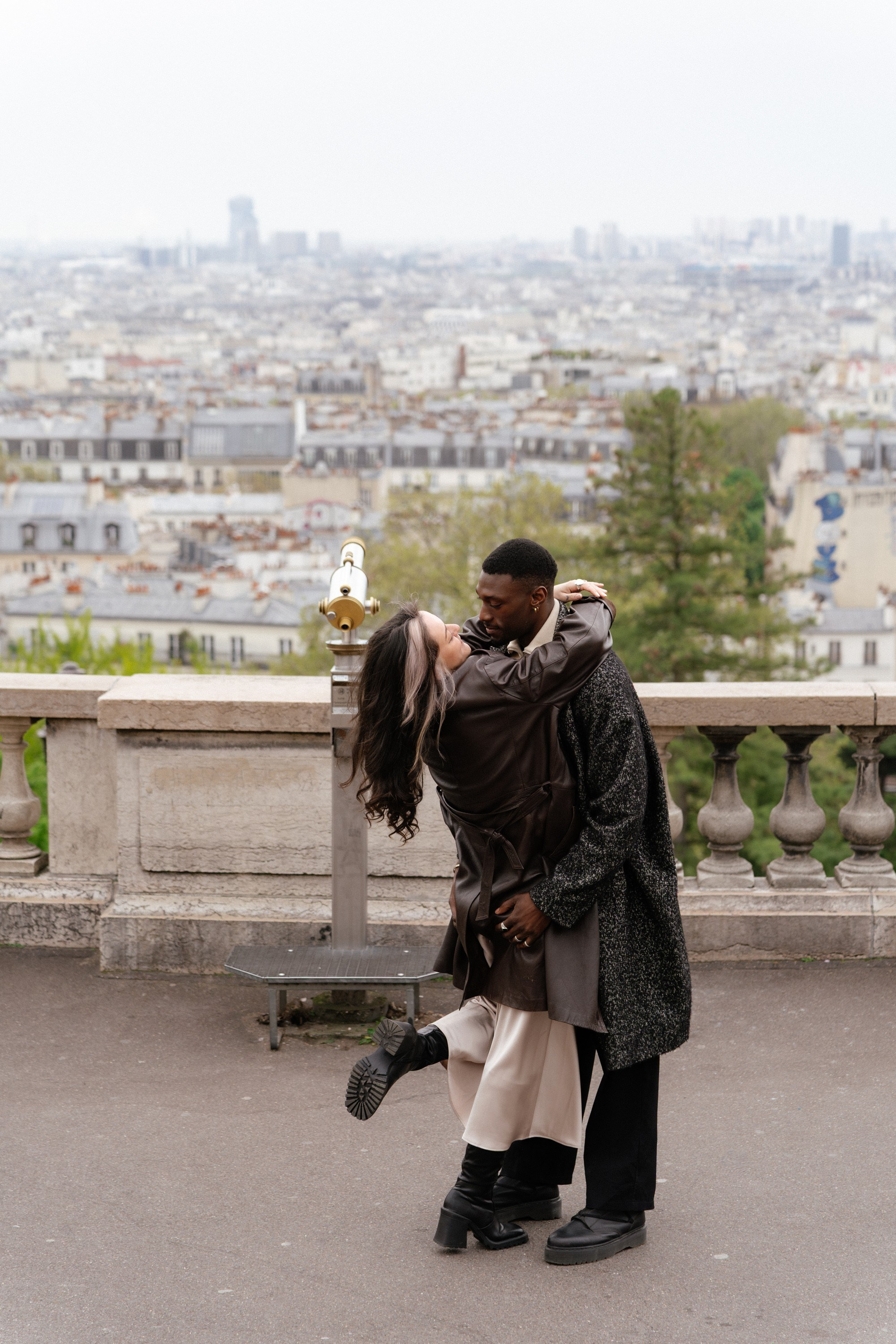 Love Story: Montmartre. Photographe et vidéaste à Paris