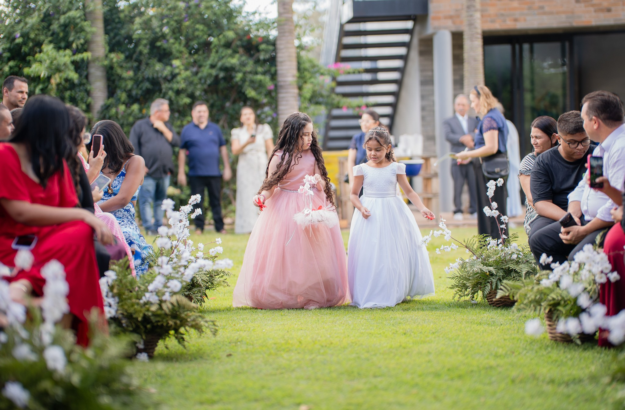 Larissa & Vinicius — Espaço Faveral / Aararaquara. Robson Colaço