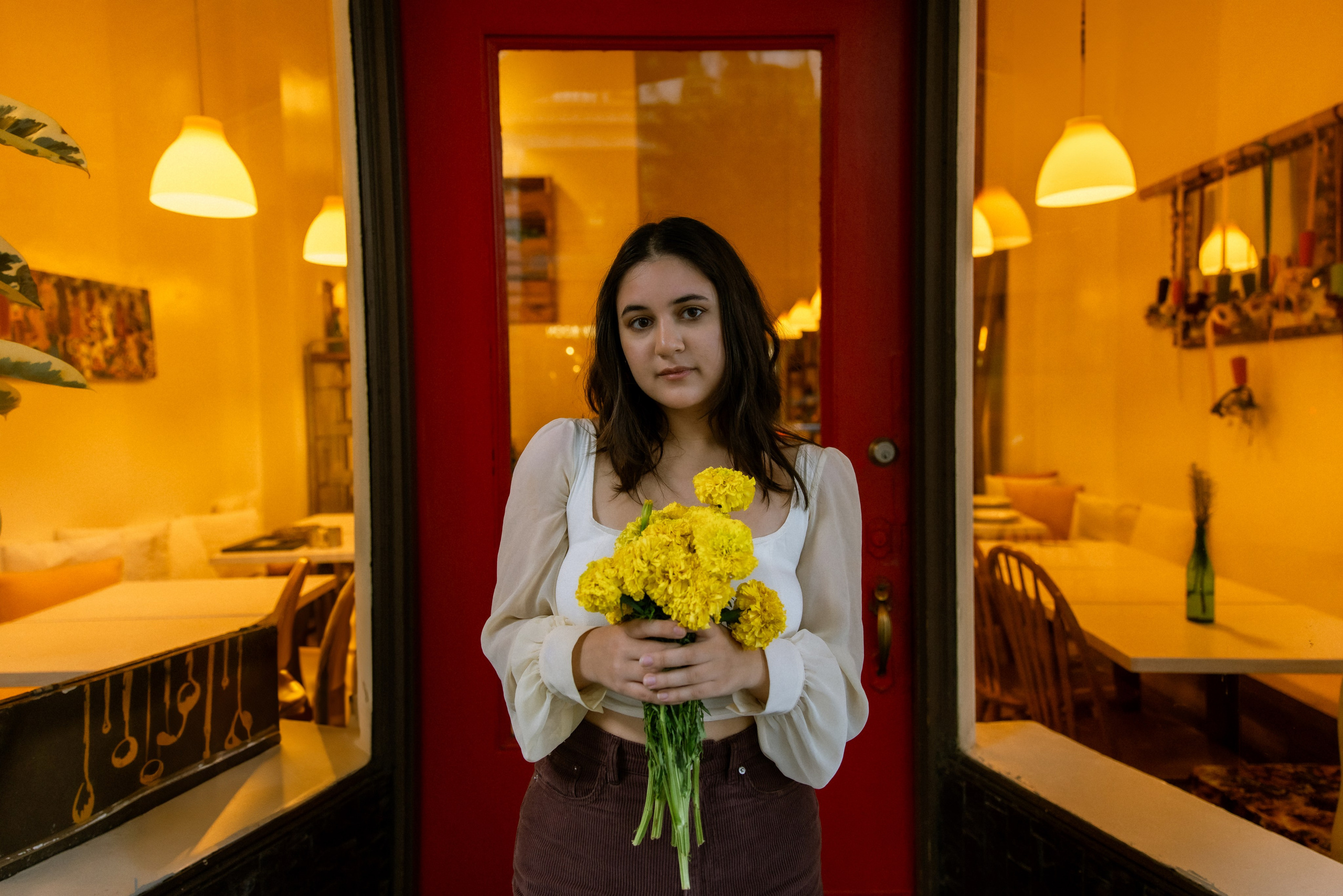 Sarahbeth | DTLA. Photographer in Los Angeles. Julia Ishmuratova