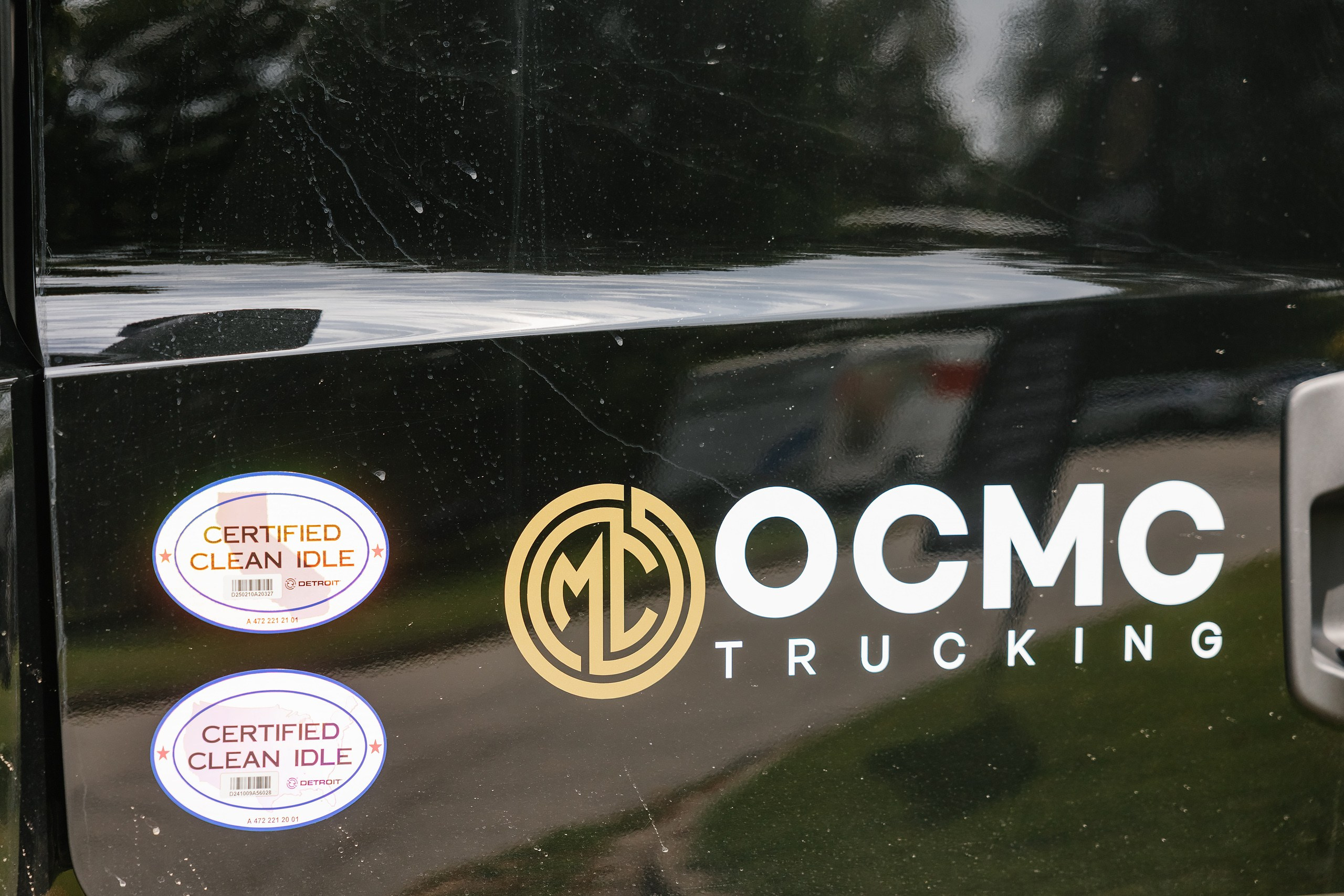 OCMC 09.13.2025. Wedding family event photographer in Chicago Nick Yushevich