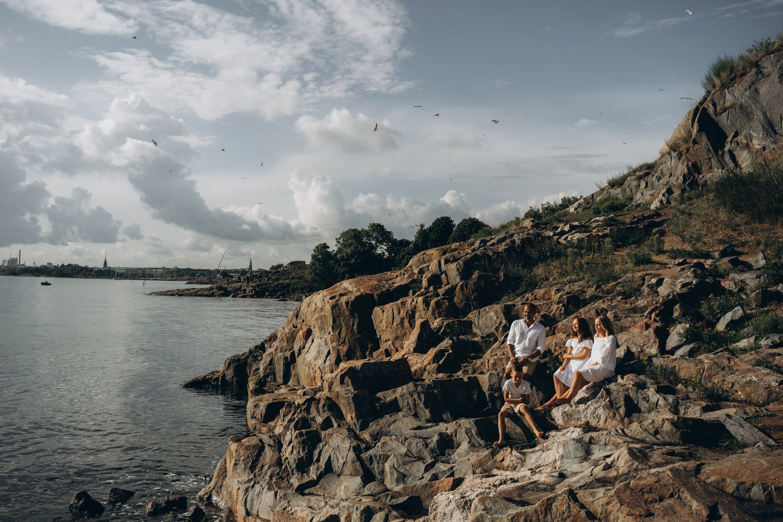 Suomenlinna. Wedding and portrait photographer in Helsinki Vickan O