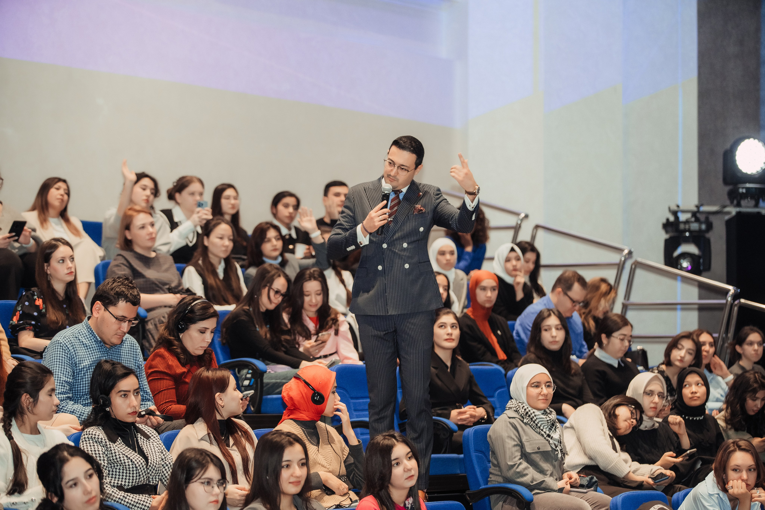 Конференции, тимбилдинги, Форумы. PRIME STUDIO