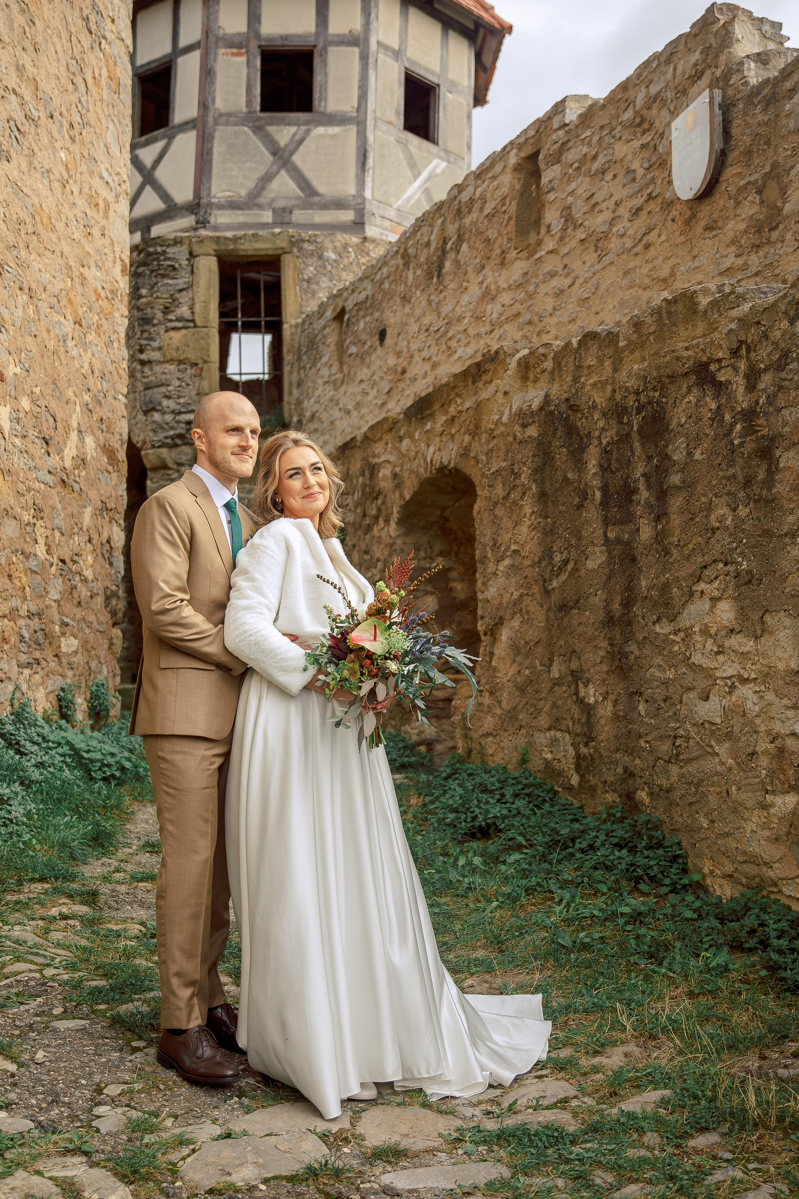 Hochzeit in Burg Hornberg. Fotograf für Hochzeits- und Familienfotos in Buchen (Odenwald) Mosbach