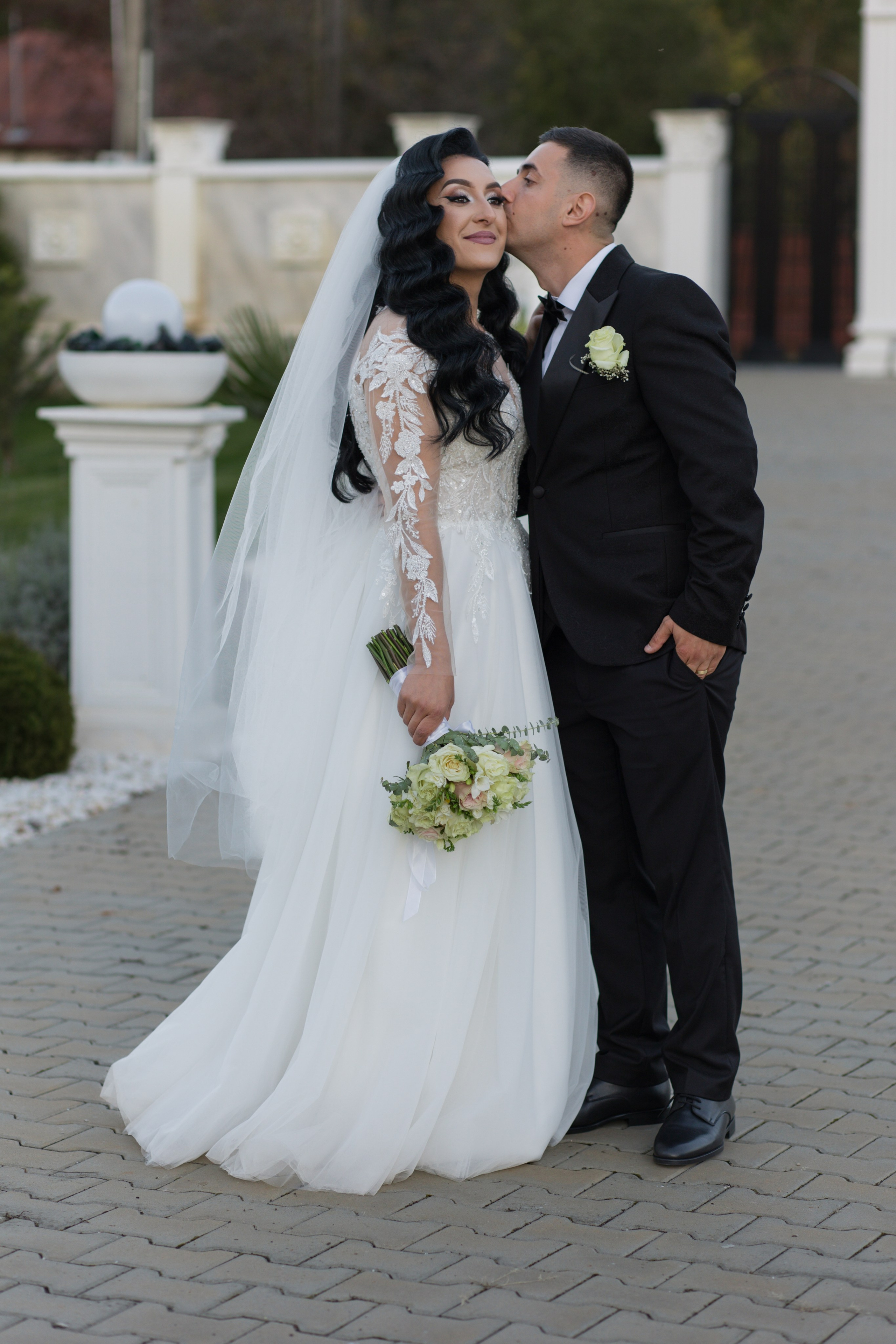 Malina & Alex. Fotograf si videograf — evenimente si studio