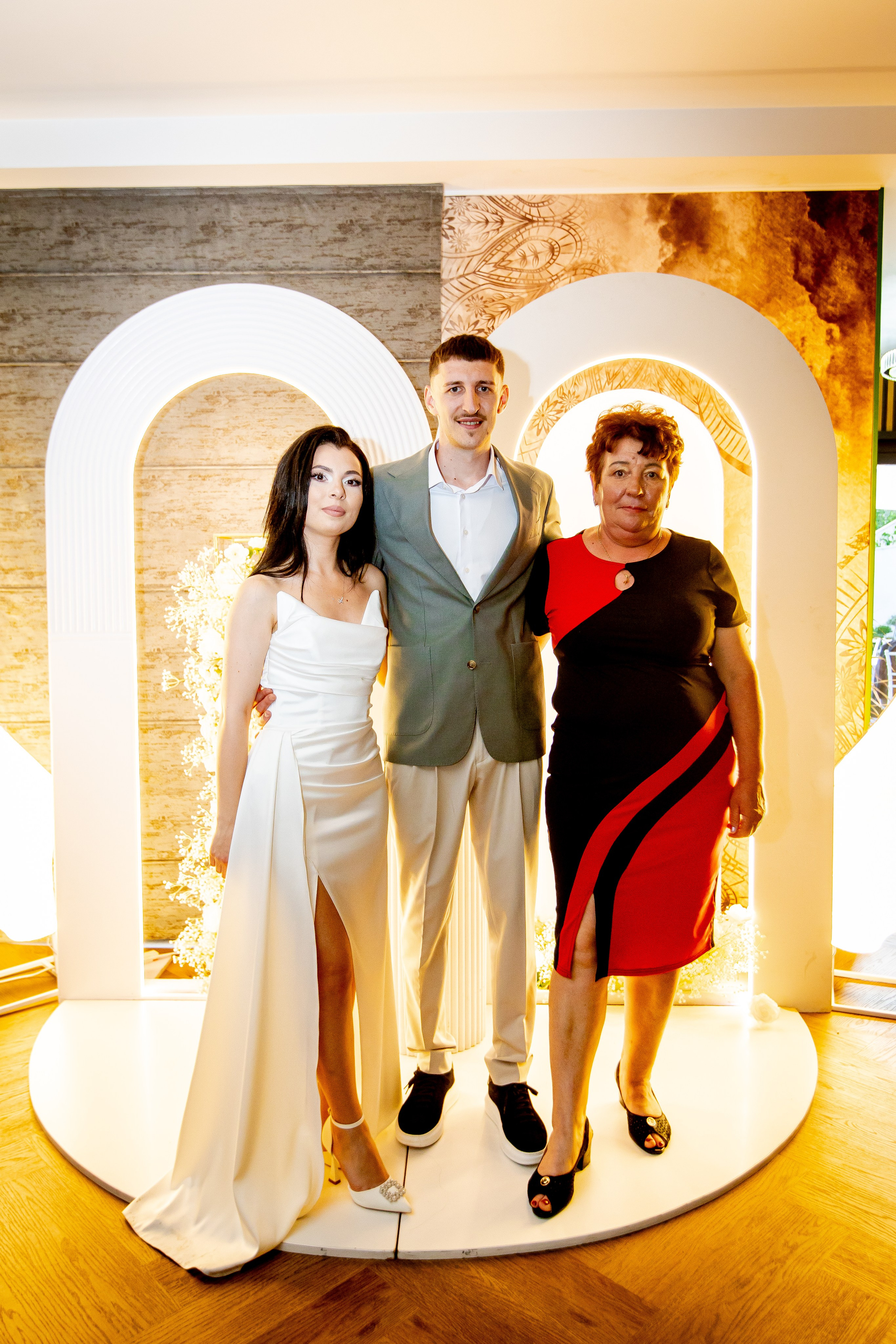 Cosmina & Răzvan. MGS STUDIO