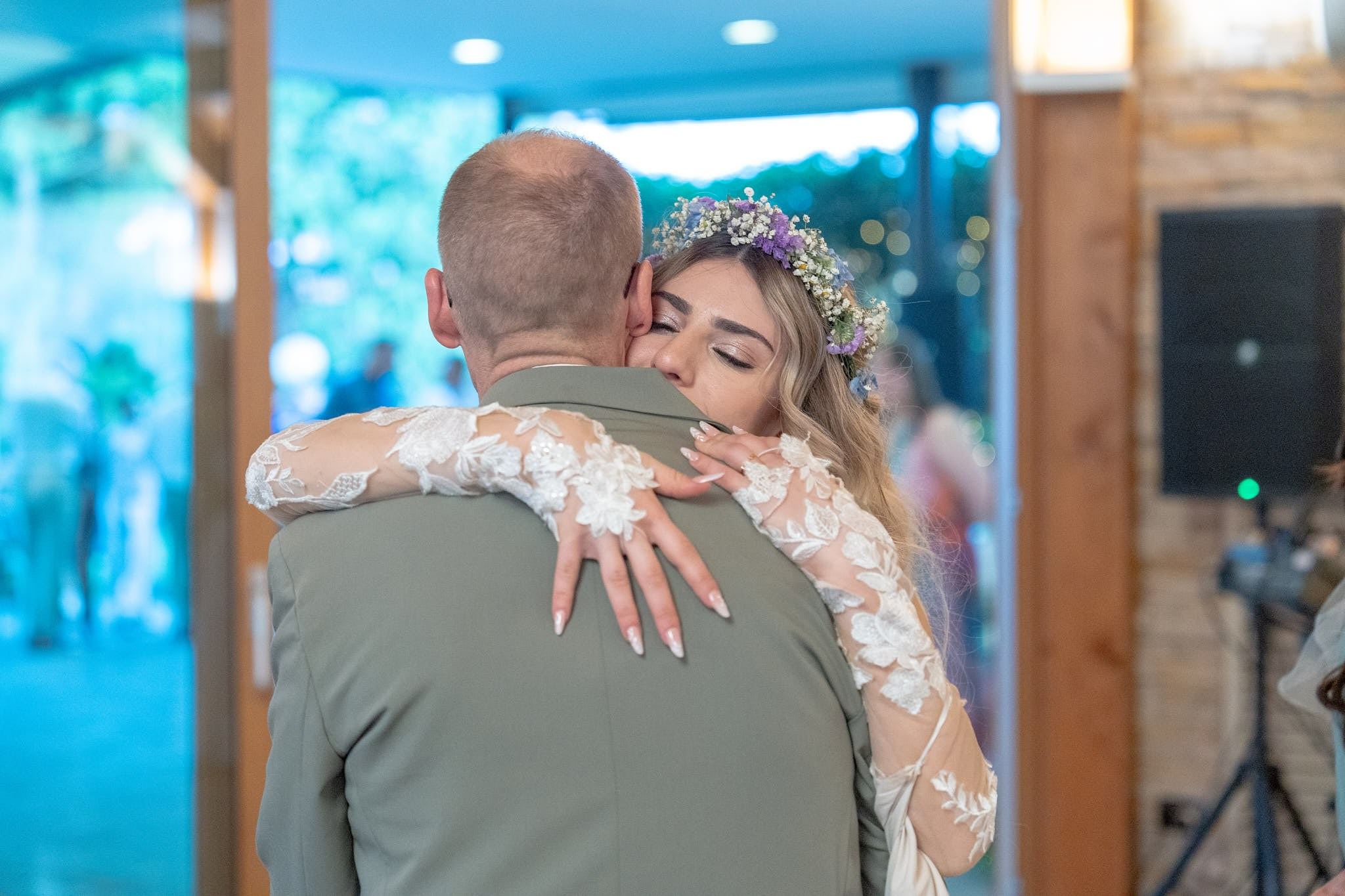 Angelo & Claudia. Fotografo matrimonio Lago di Como Ferrari Media Production