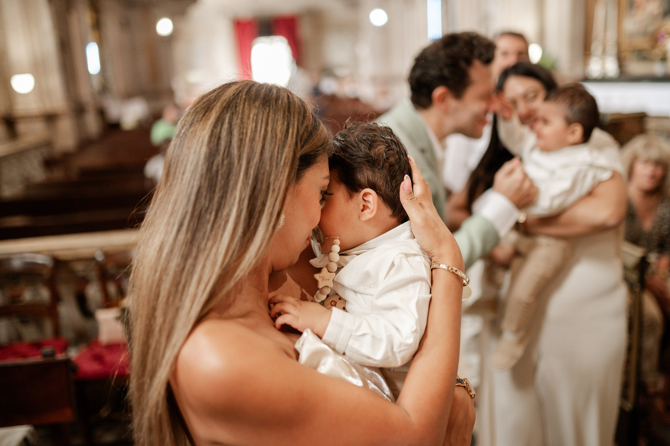 Фотосъёмка крестин — тёплые и значимые моменты. Ваш фотограф в Лиссабоне — Анна Белова