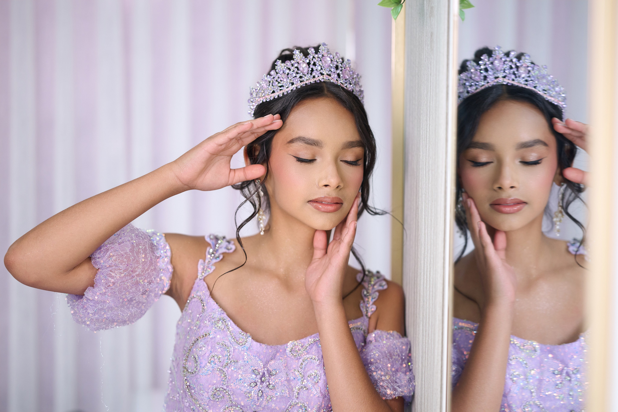 Mis 15 | Sesiones de Fotografía Modernas. Wedding Photography & Videography by ZZ Hendrick | Capturing Your Love Story in Colombia & USA