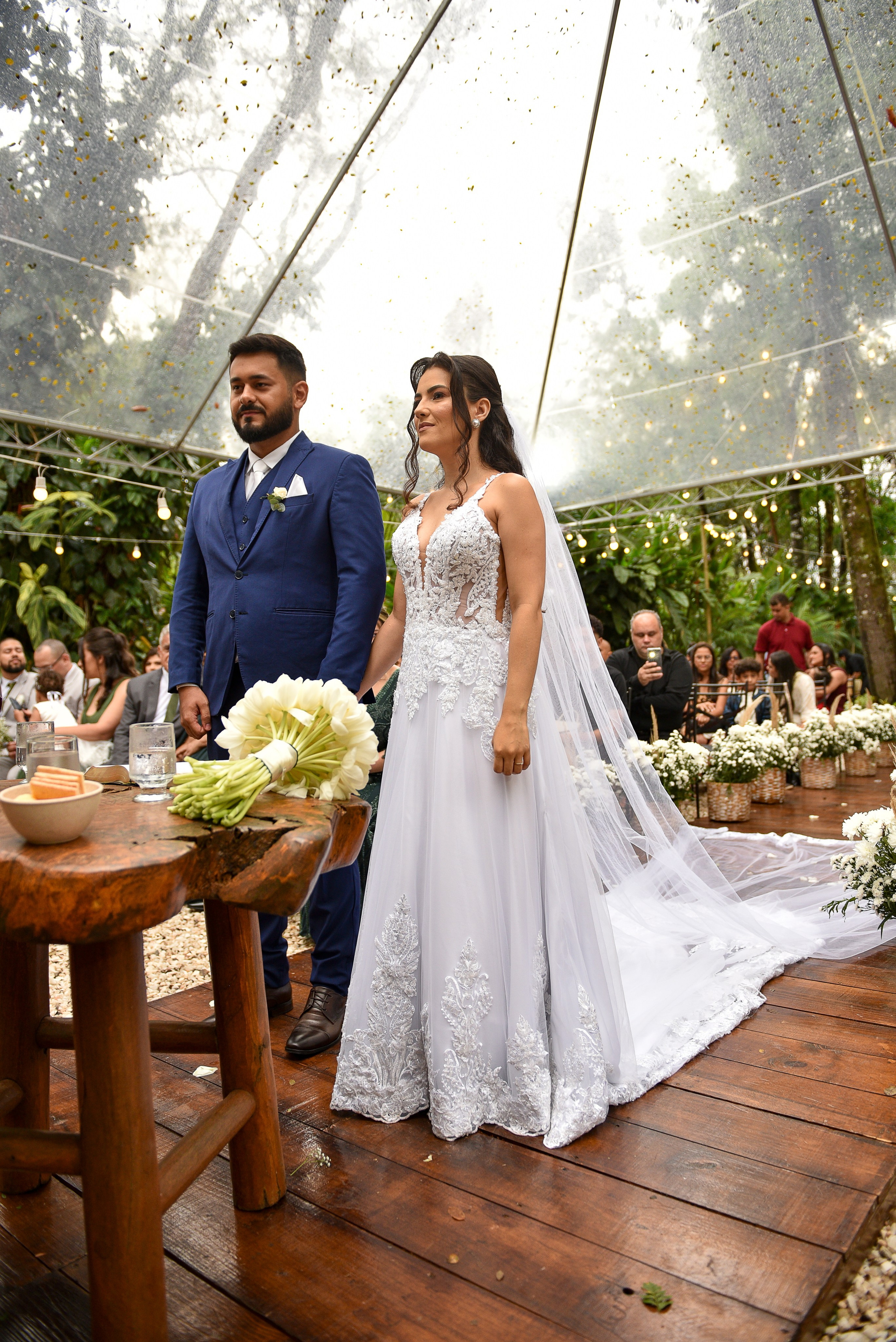 RAFAELLA E SAMUEL. Fotógrafo de Casamento em Belo Horizonte | Emerson Garbini