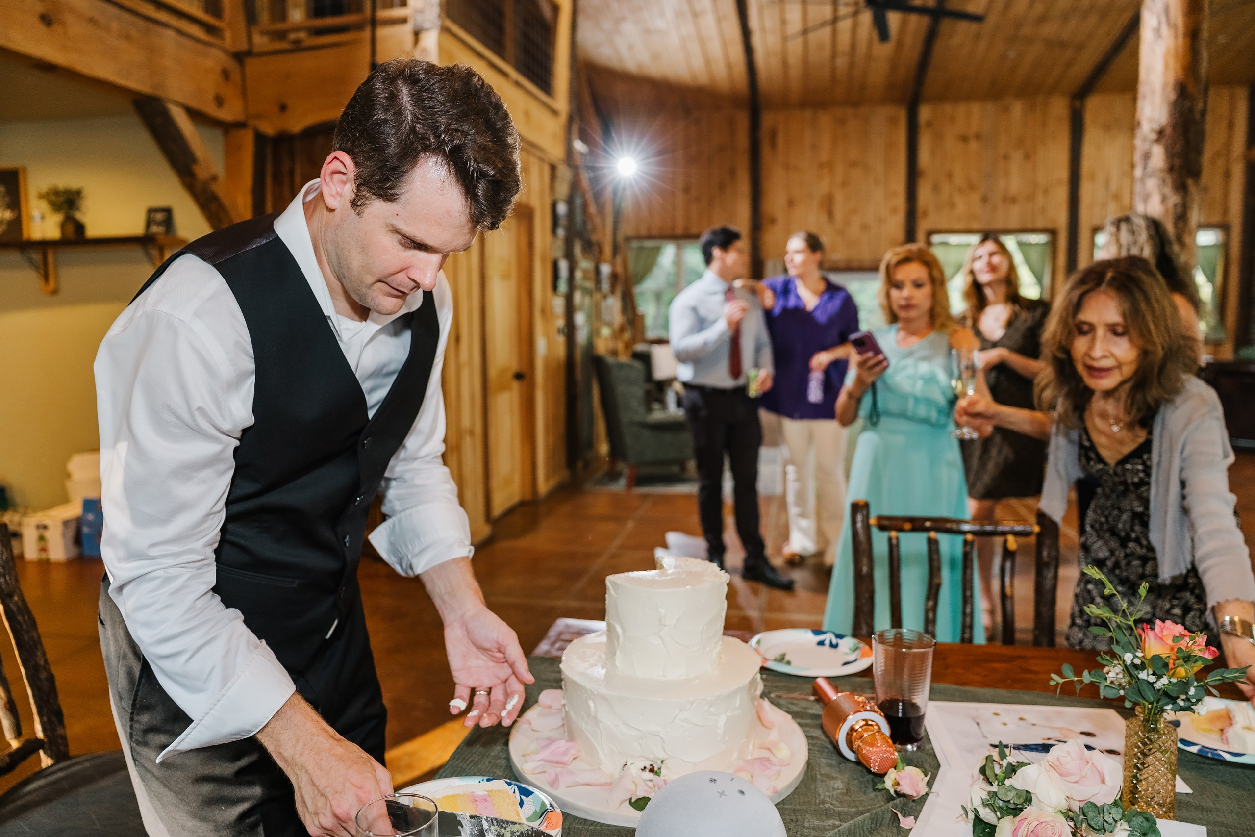 07.12.2025 Wedding. Wedding family event photographer in Chicago Nick Yushevich