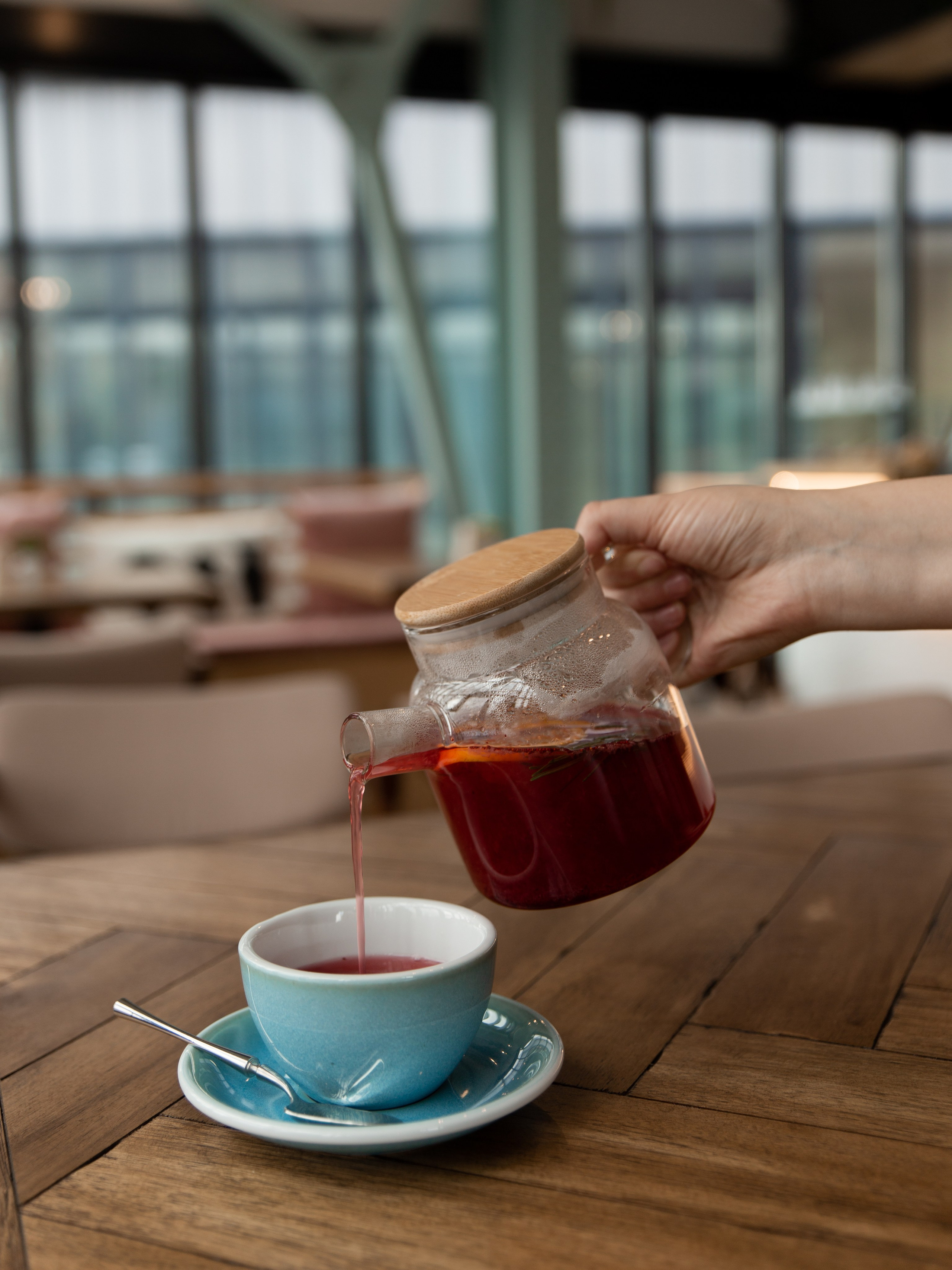 Merchants coffee shop. Photographer Vladmir Gladkov