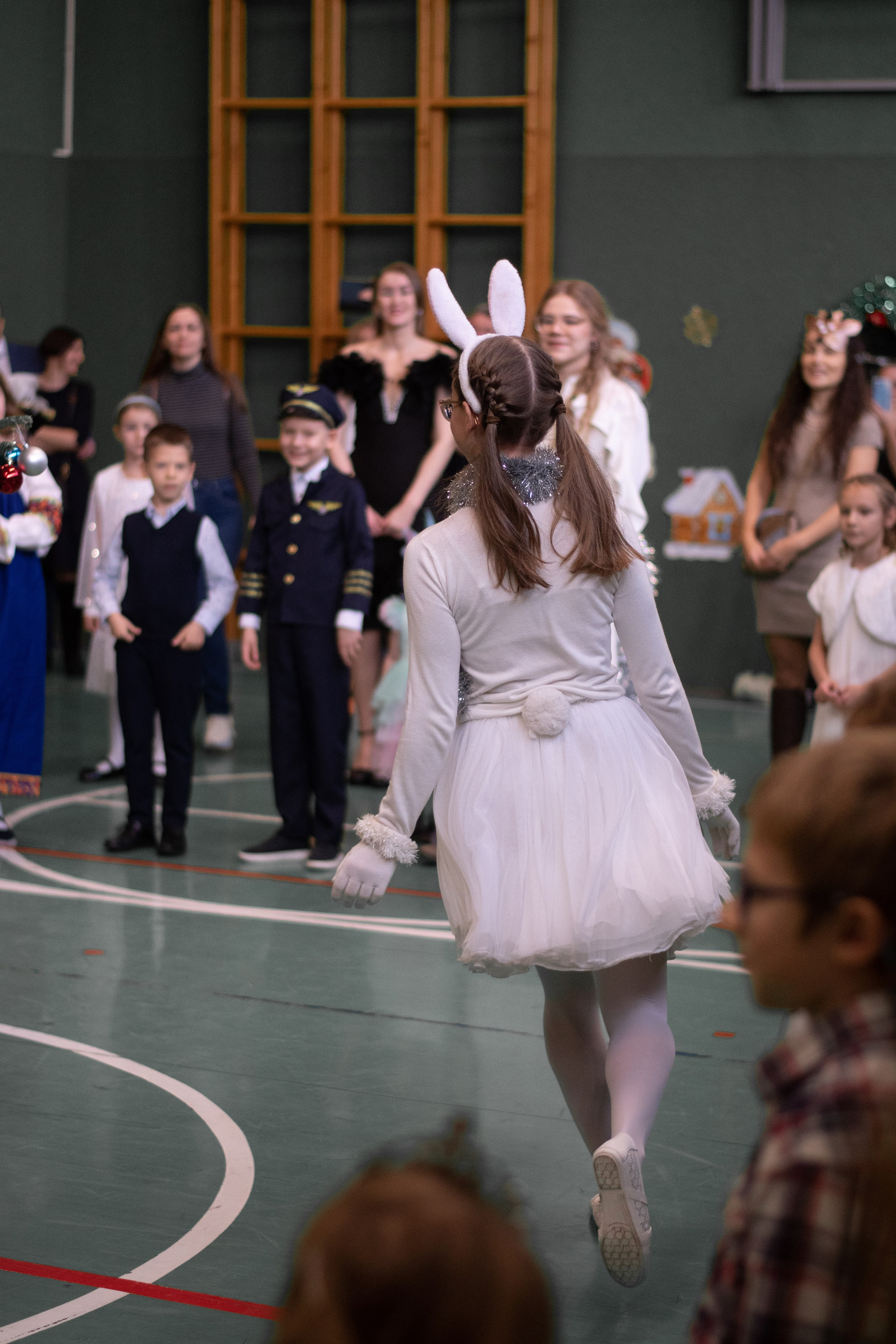 Новогодний хоровод. Семейный и детский фотограф