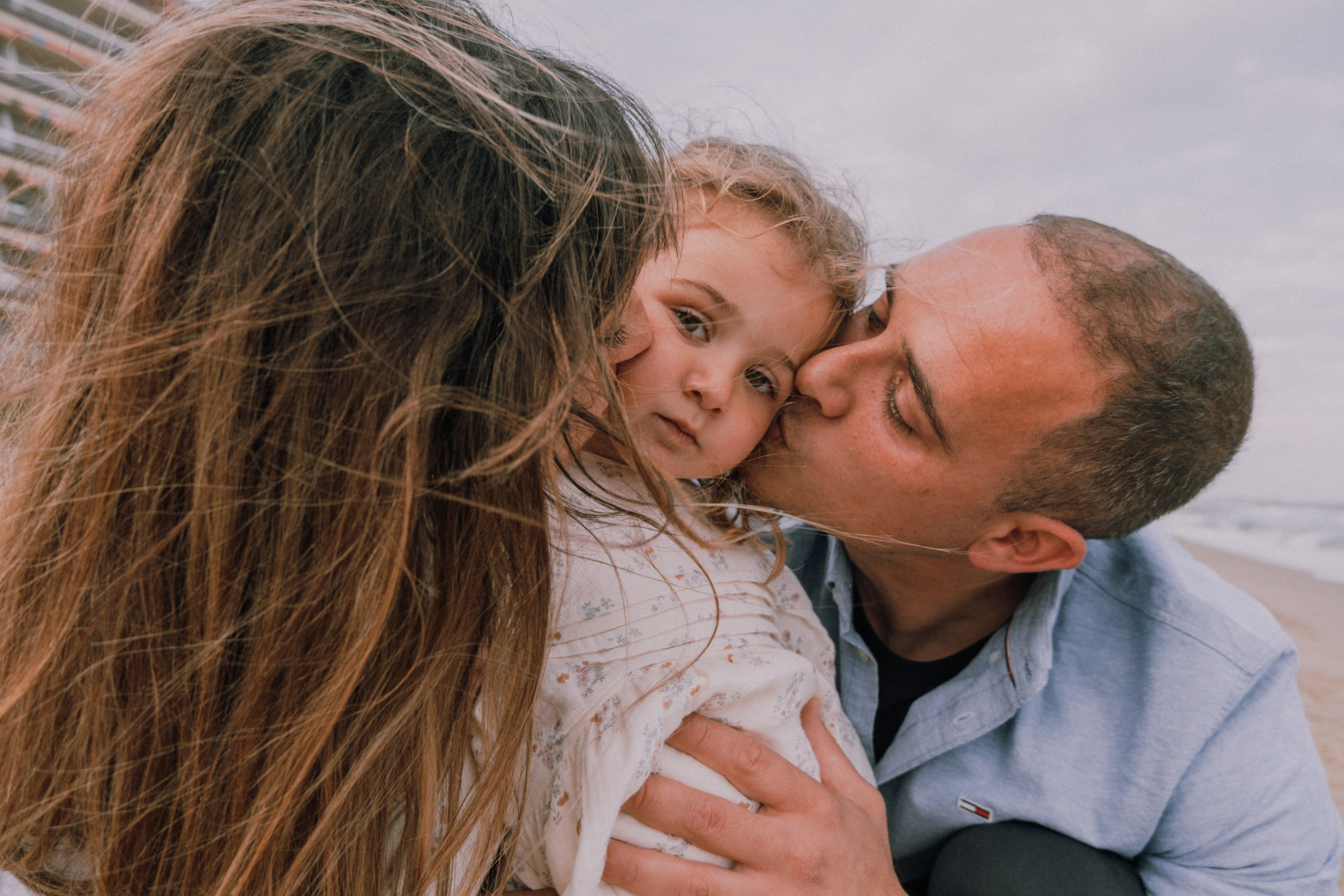 Семейная фотосессия на пляже. Профессиональная фотосъемка в Калафелле — Елена Медведева