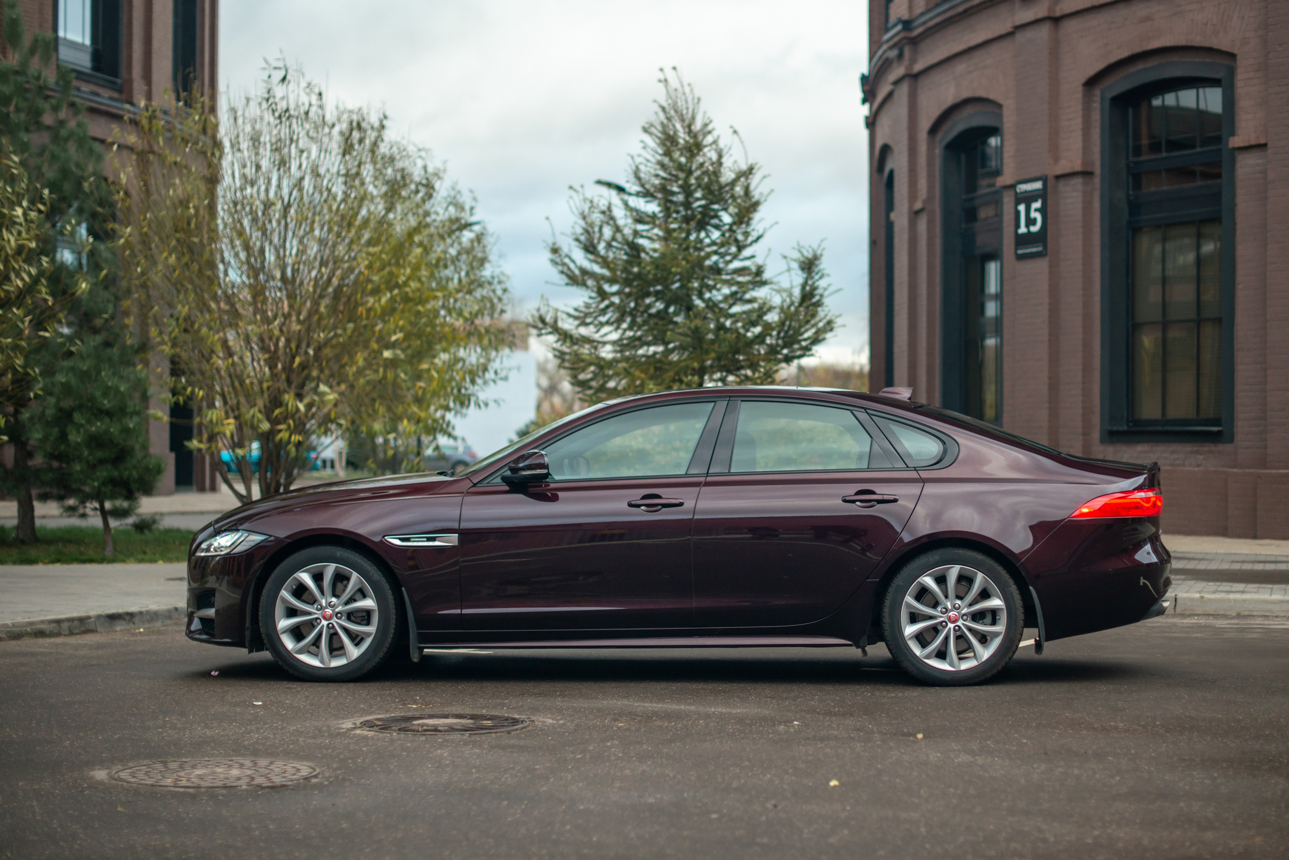 Автомобильная фотосъемка Jaguar XF R-Sport. ФОТОГРАФ МЕКСИКА КИНТАНА-РОО