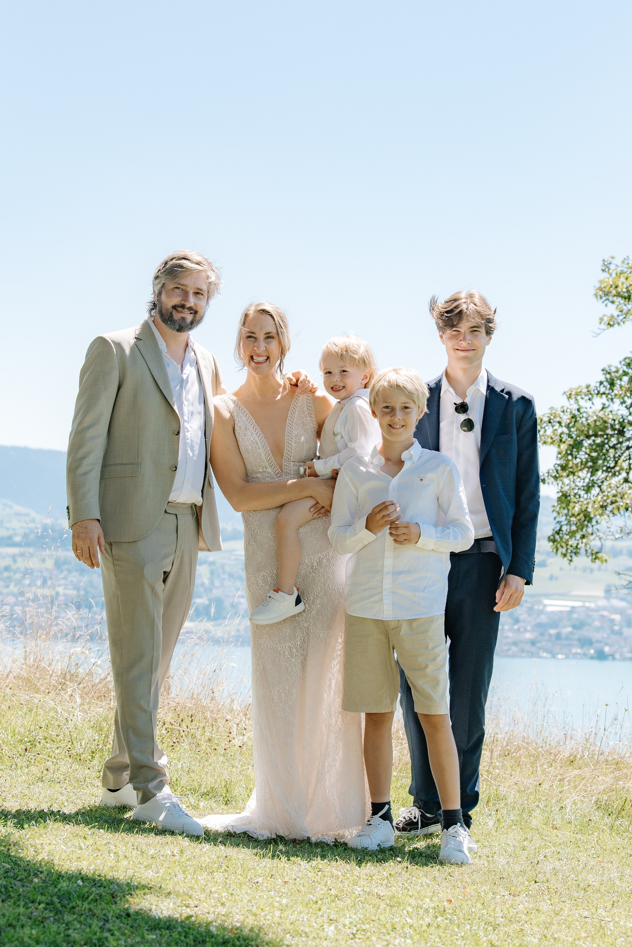 PORTFOLIO. I am Elena Altendorfer. Wedding photographer in Zurich and Switzerland