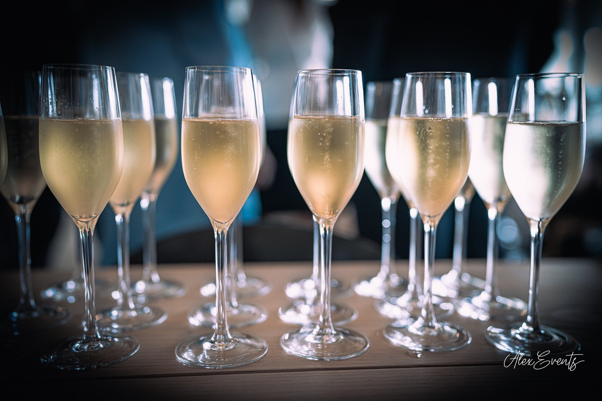 Botez fotografiat in Danemarca la biserica si petrecere | Alex Events. AlexEvents Fotograf / Videograf de evenimente Danemarca DK Horsens, Arhus, Odense, Vejle.Nunta, botez, foto-studio