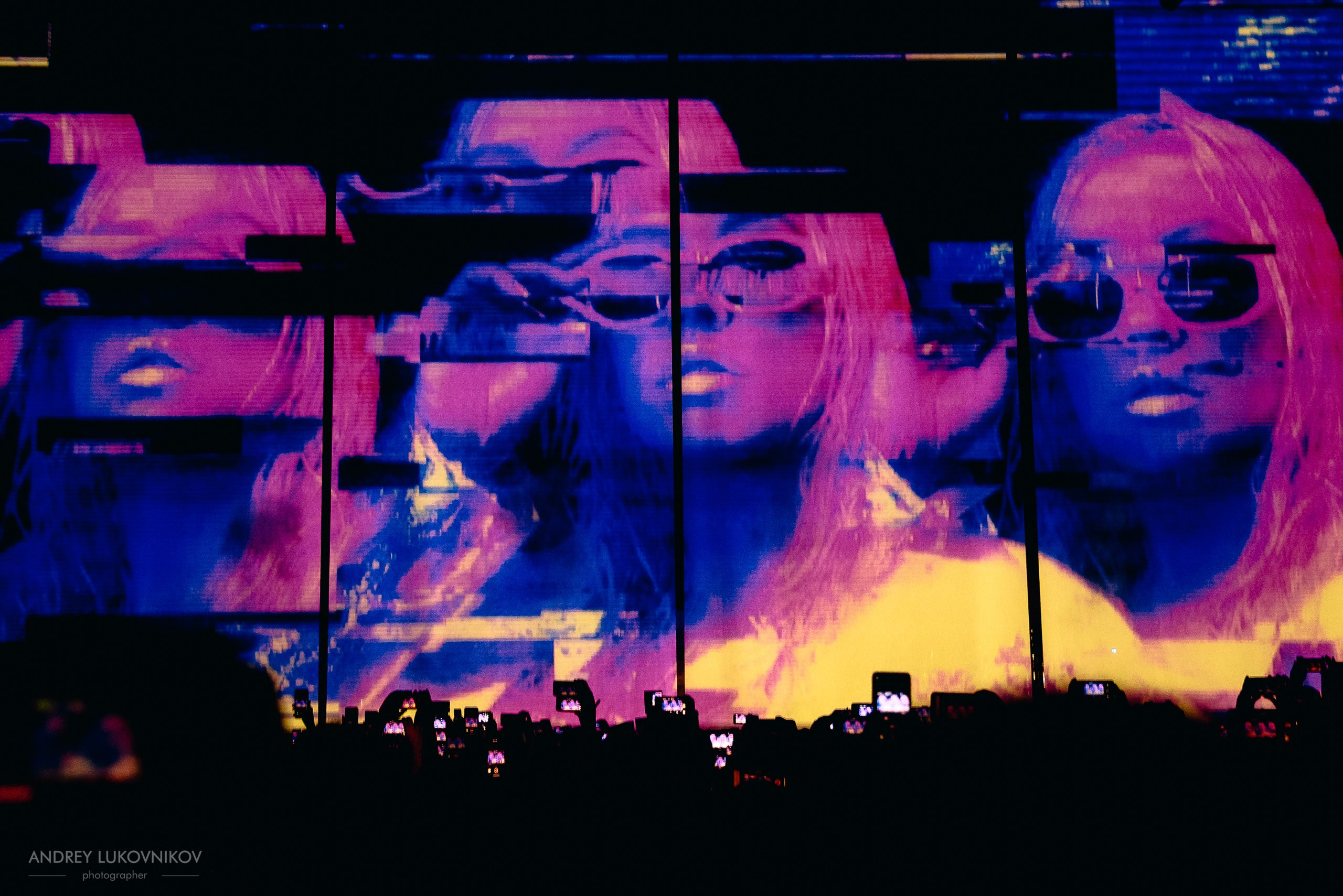 Christina Aguilera. The X Tour