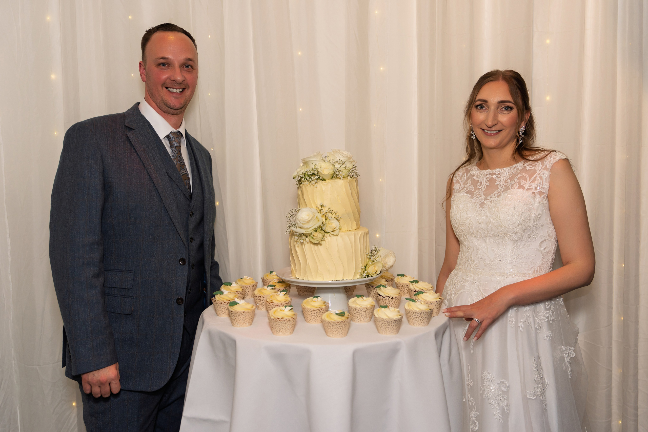 Book a wedding photographer and videographer in London. Wedding photographer in United Kingdom