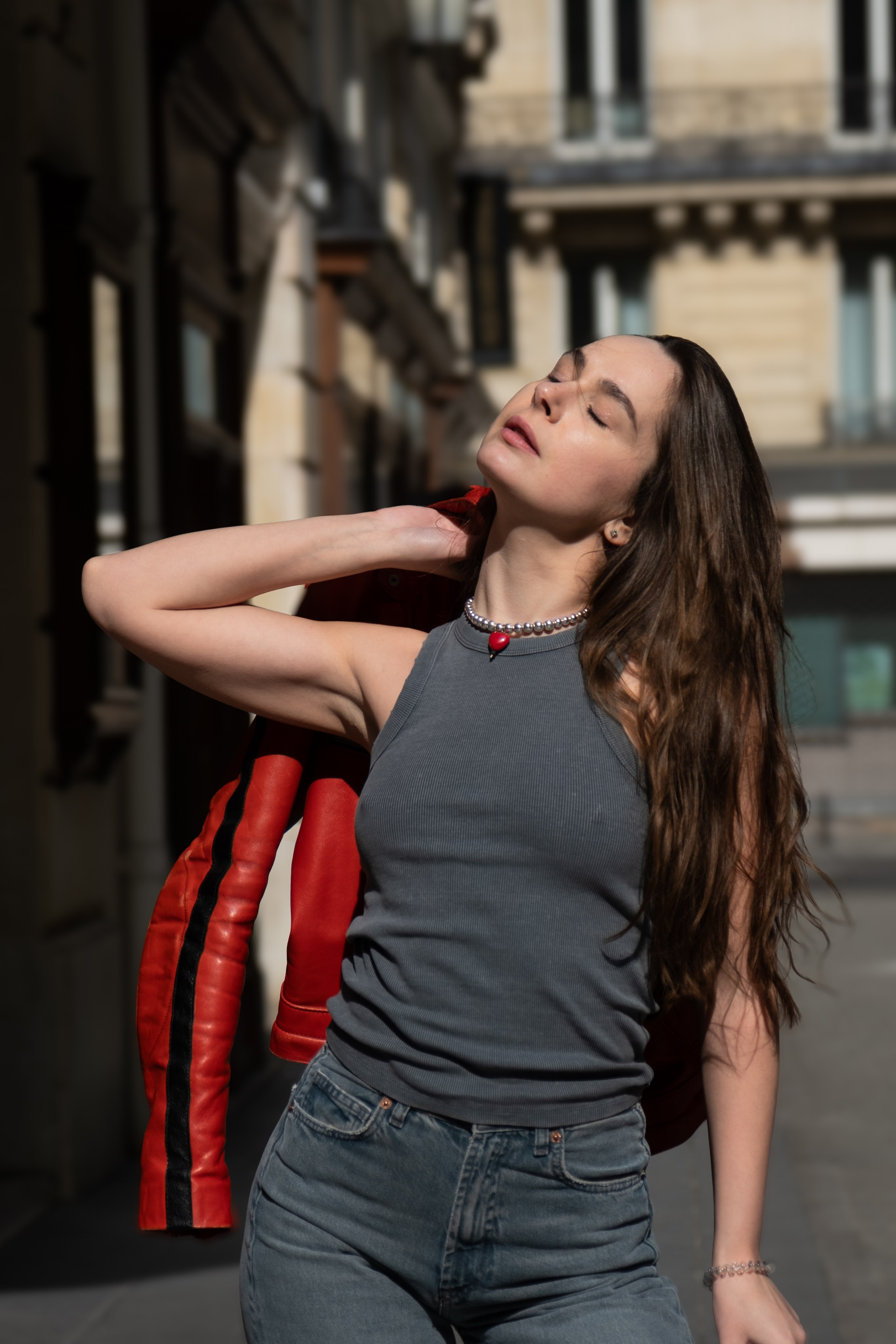 Maria’s photoshoot: a sunny day in Paris. Photographer in Paris Marina Chaput