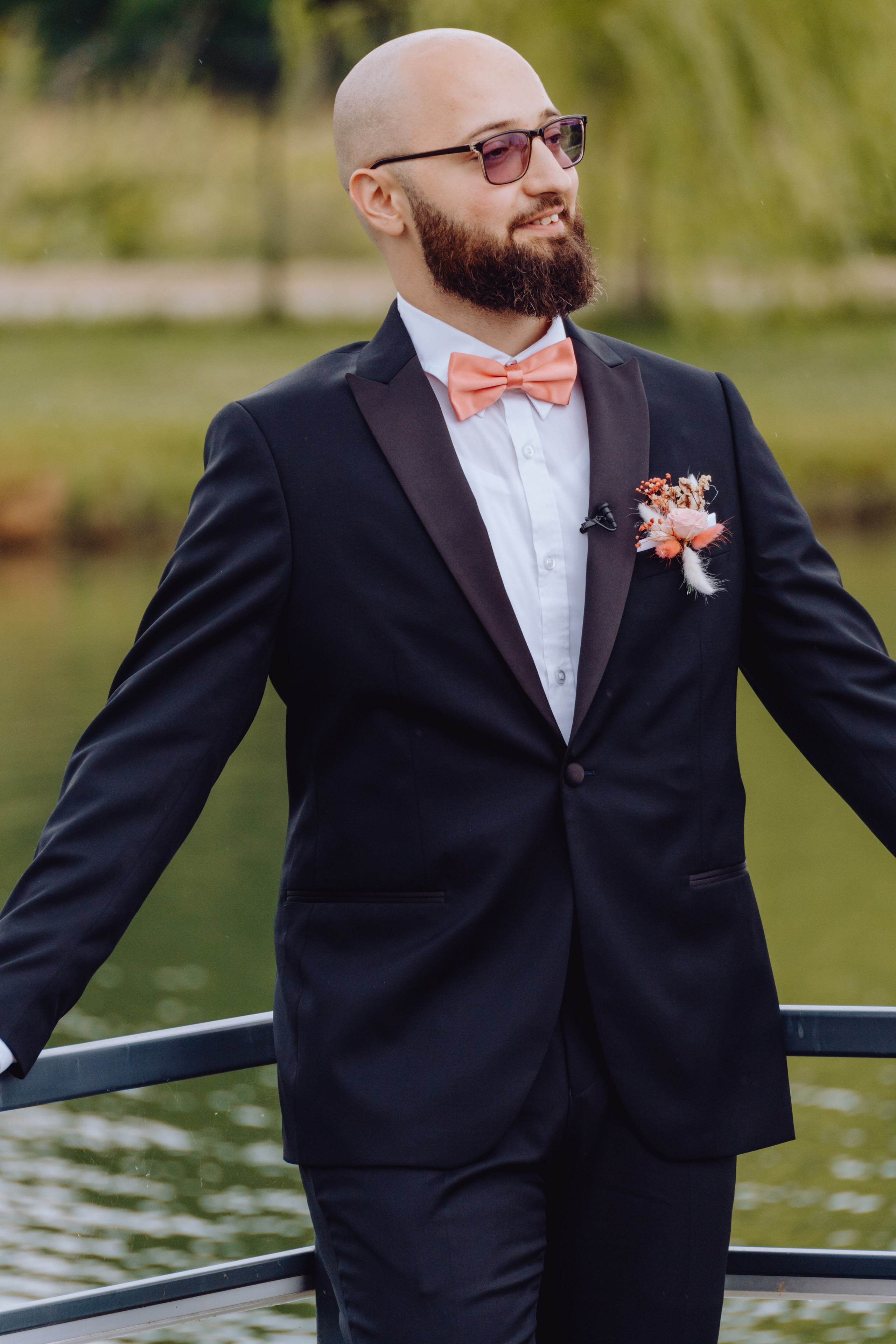 Moise & Delia. Wedding & couple photographer from Romania Rut Vetan