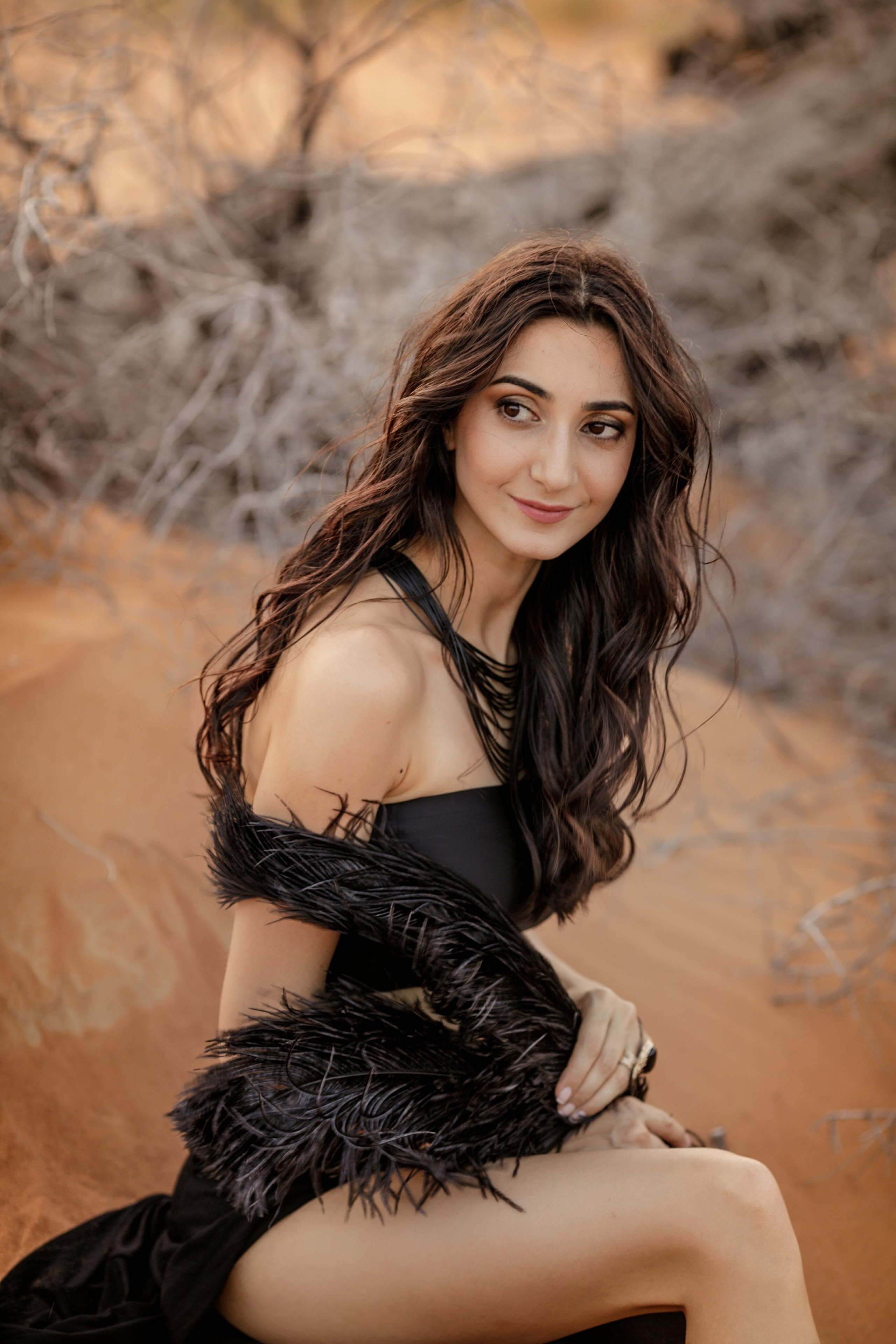 Ayla. Red veiled beauty. Портретний та весільний фотограф Надія Онода