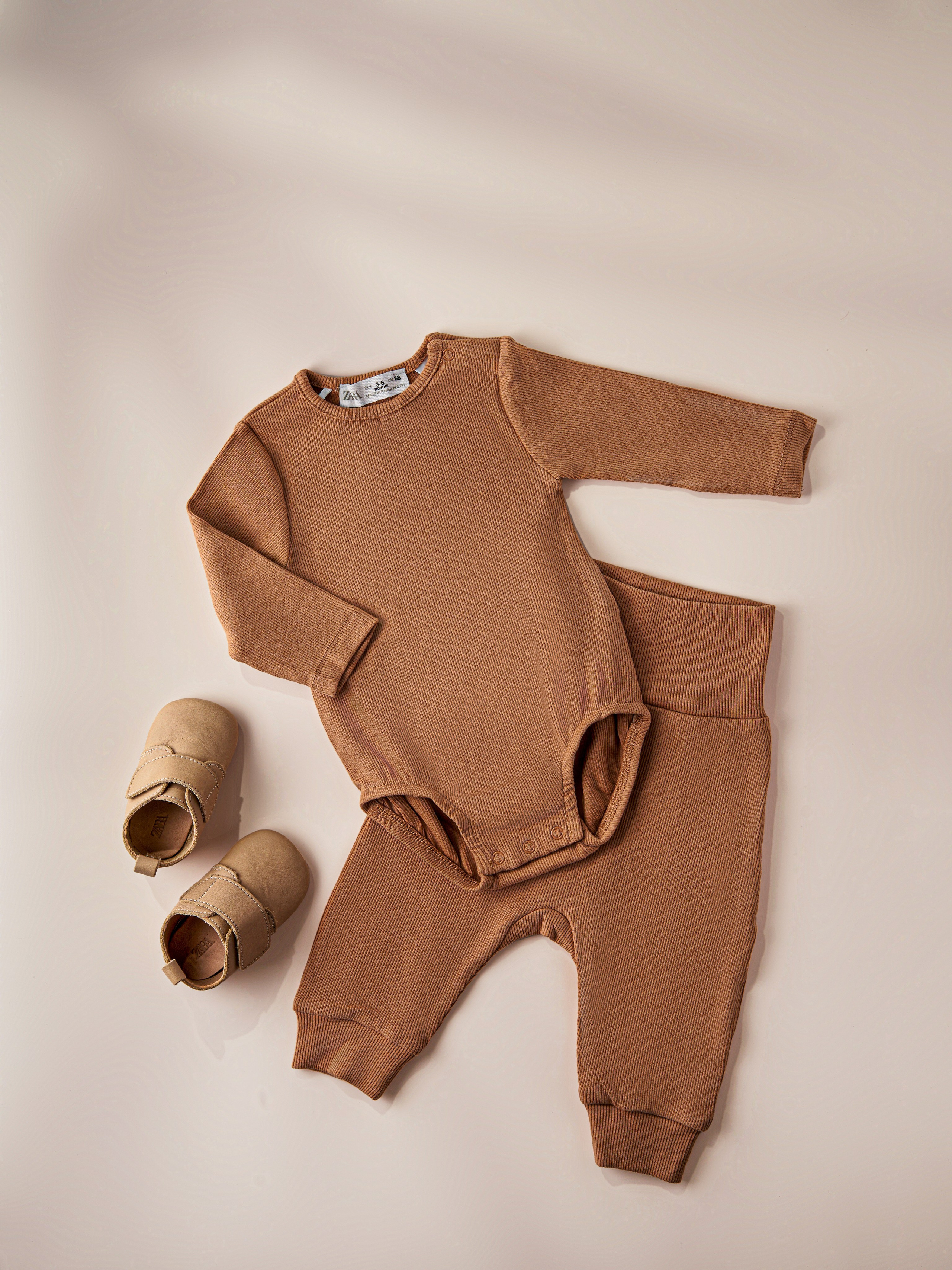 Fotografía de ropa para tiendas online | Estudio en Barcelona