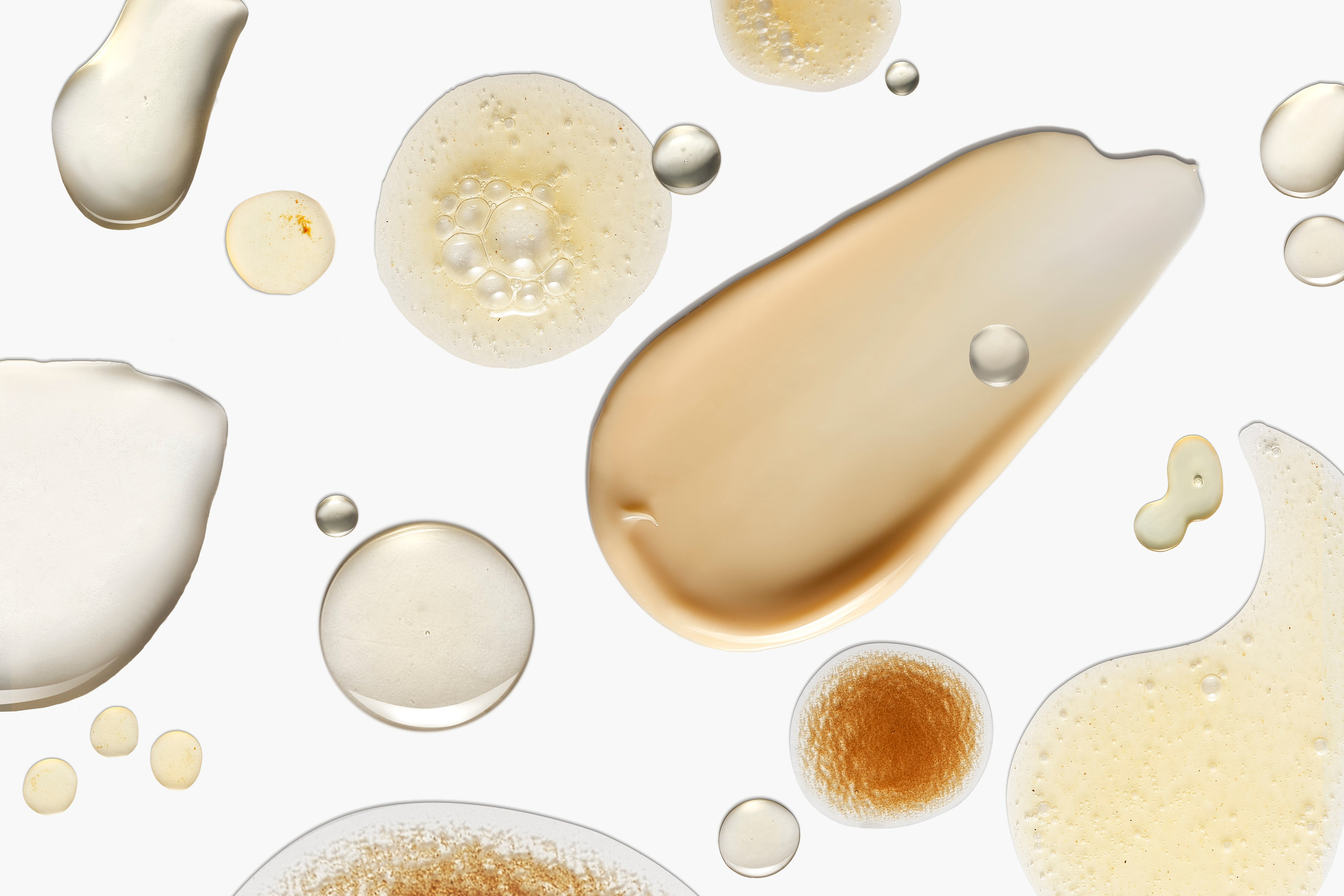 The four textures of the SJAN'S line in one frame: emulsion, gel, serum and oil