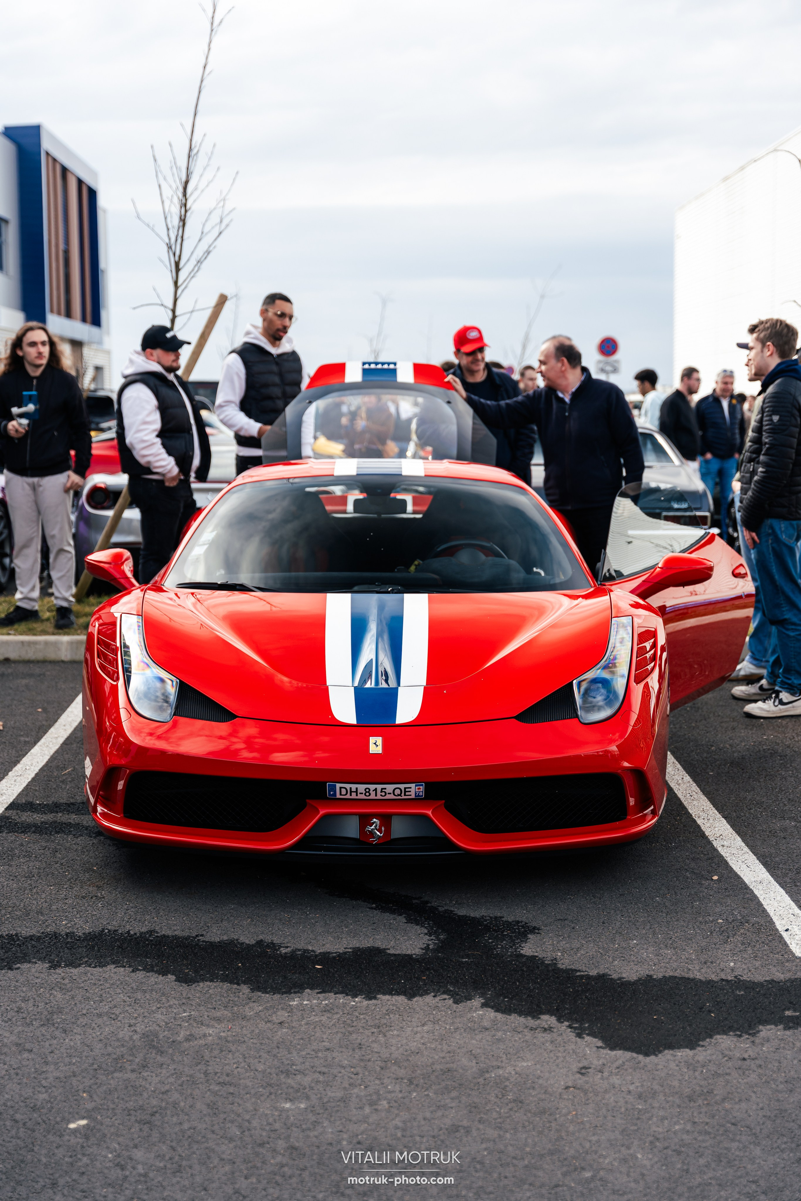 Cars and Coffee 9 mars — BEMA. Photographe de voitures à Paris — Vitalii Motruk