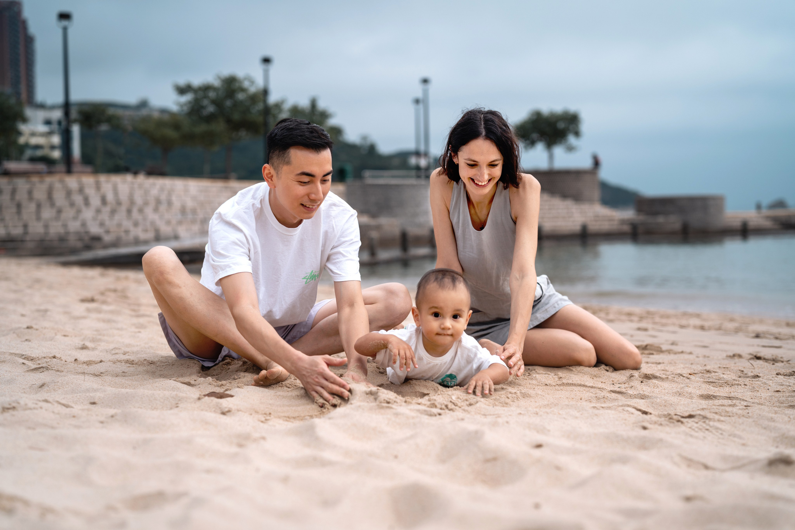 OLGA & DEREK | REPULSE BAY BEACH. PHOTOGRAPHER IN HONG KONG (WEDDING, FASHION, FAMILY, EVENTS)