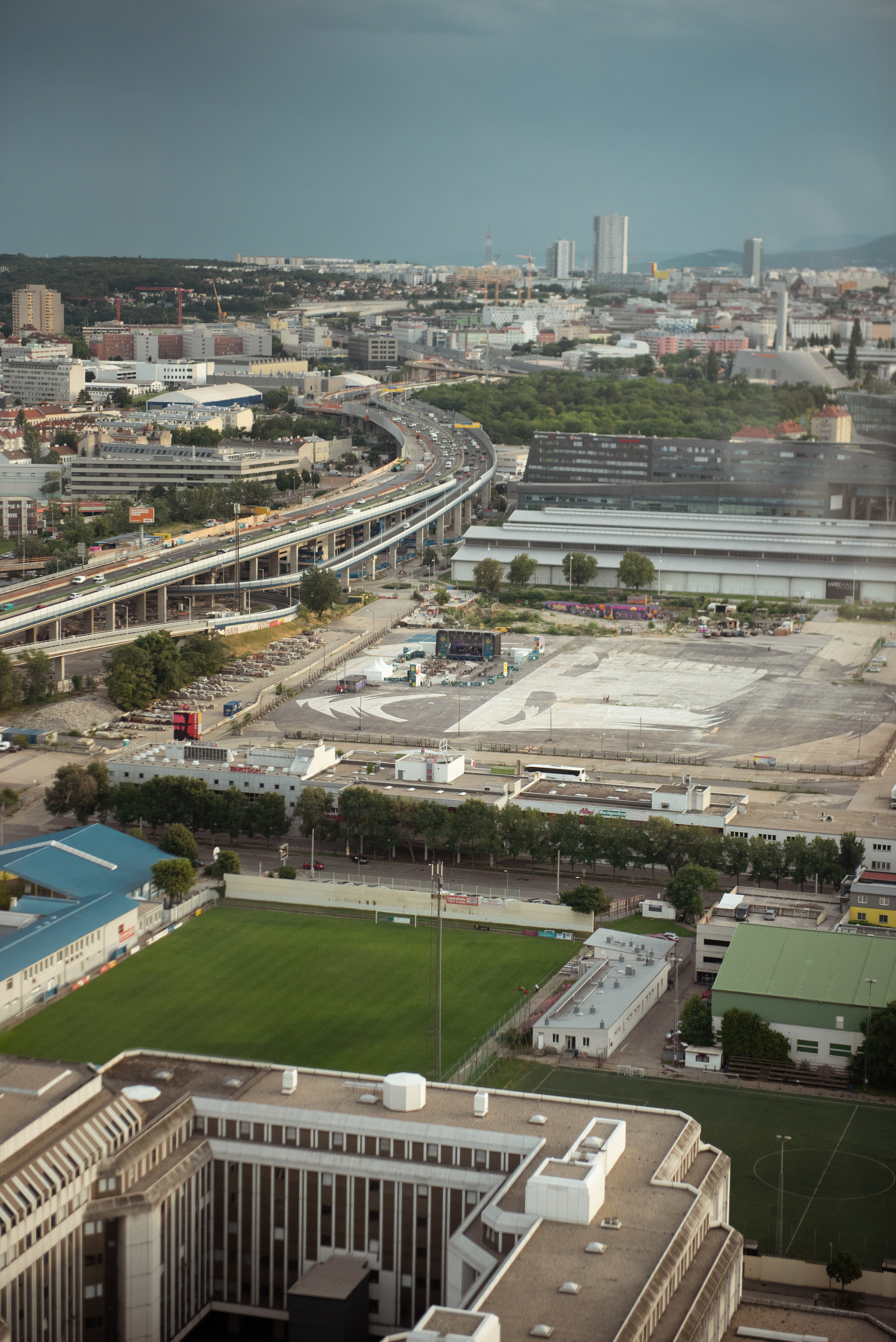 Rooftop Party. Photographer in Vienna Ksenia Kogler