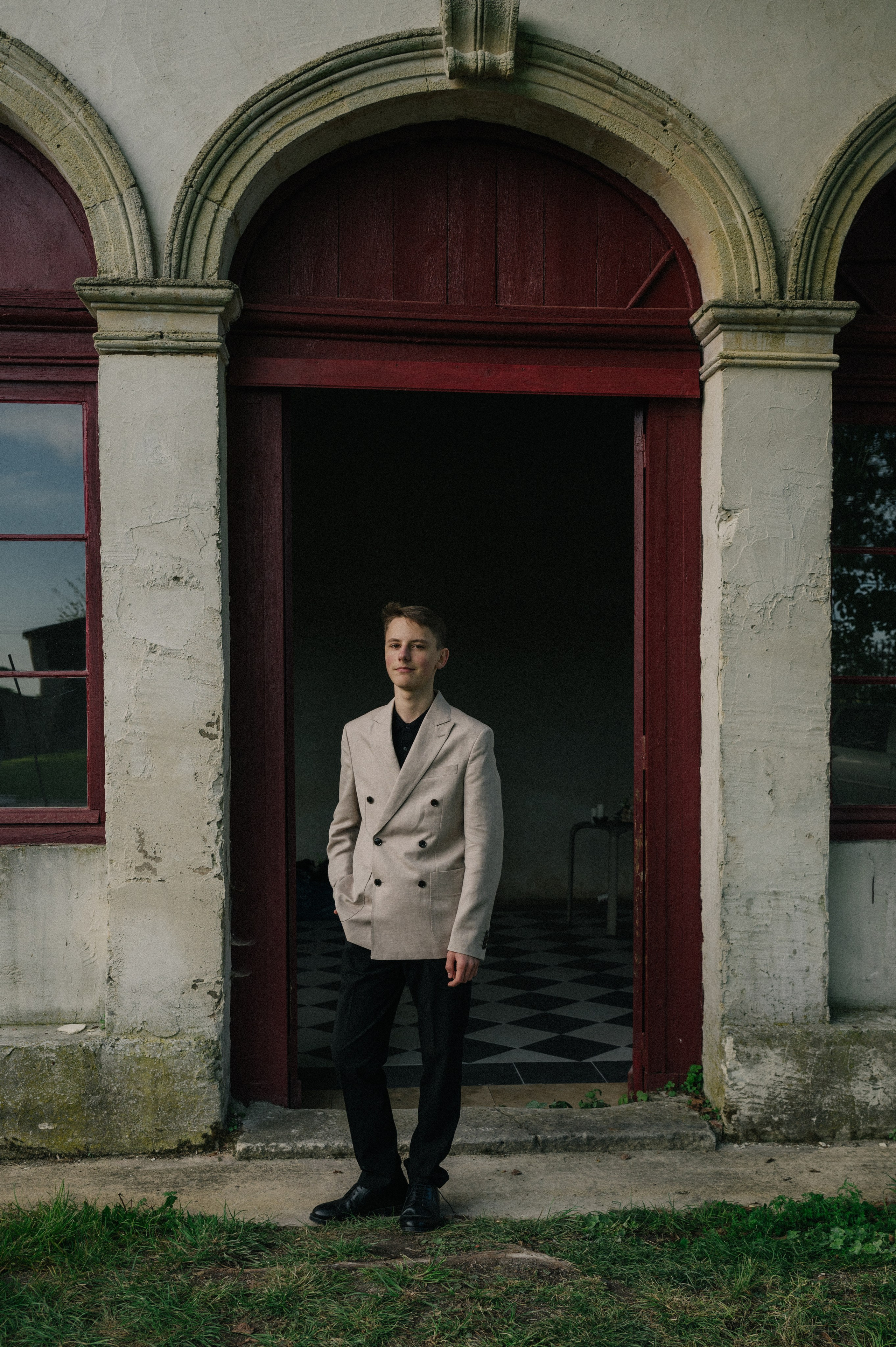 Paula and Tony. Wedding and commercial photographer