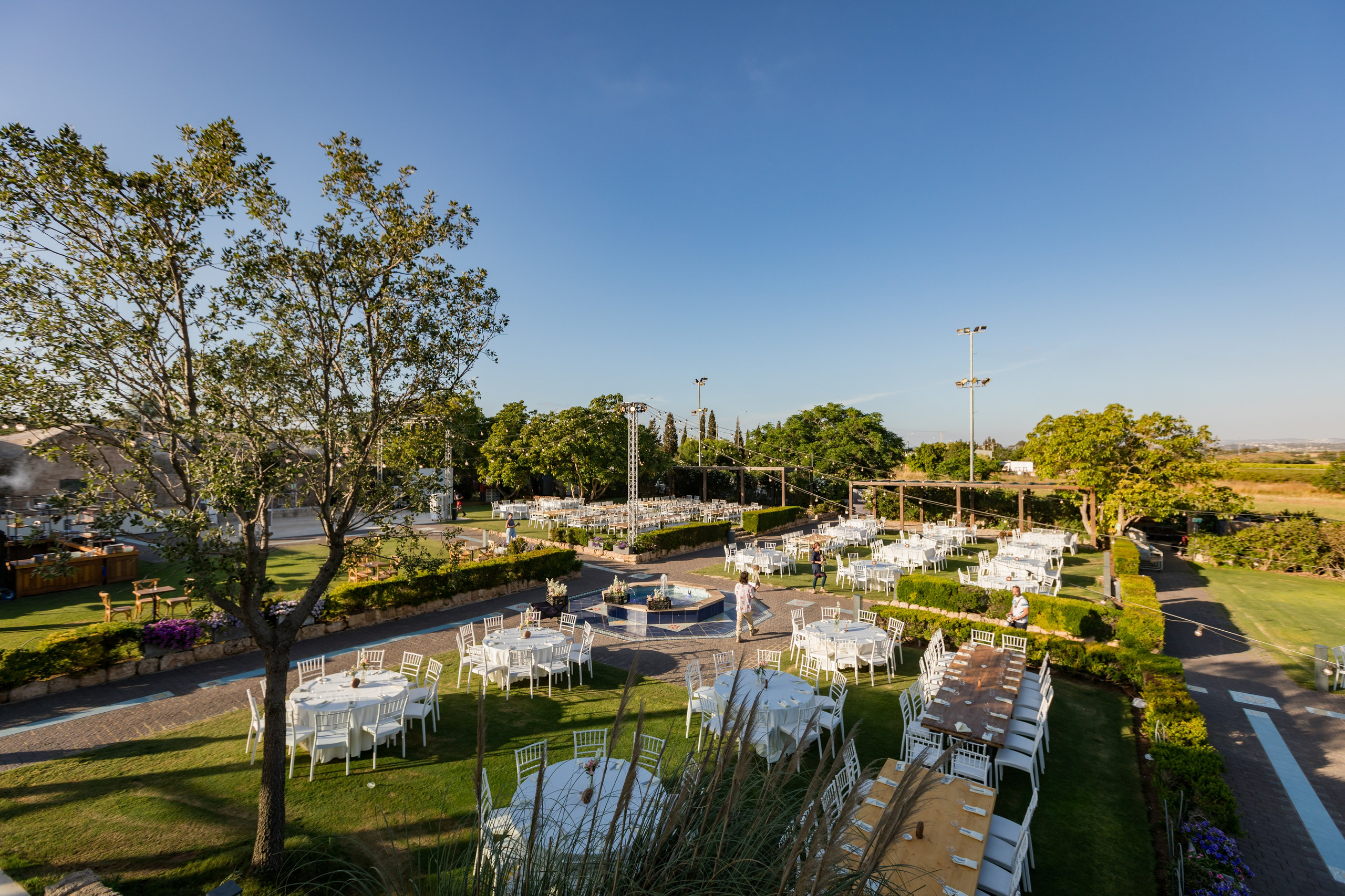 Tamar & Assaf. AMIR BUCHNIK PHOTOGRAPHER