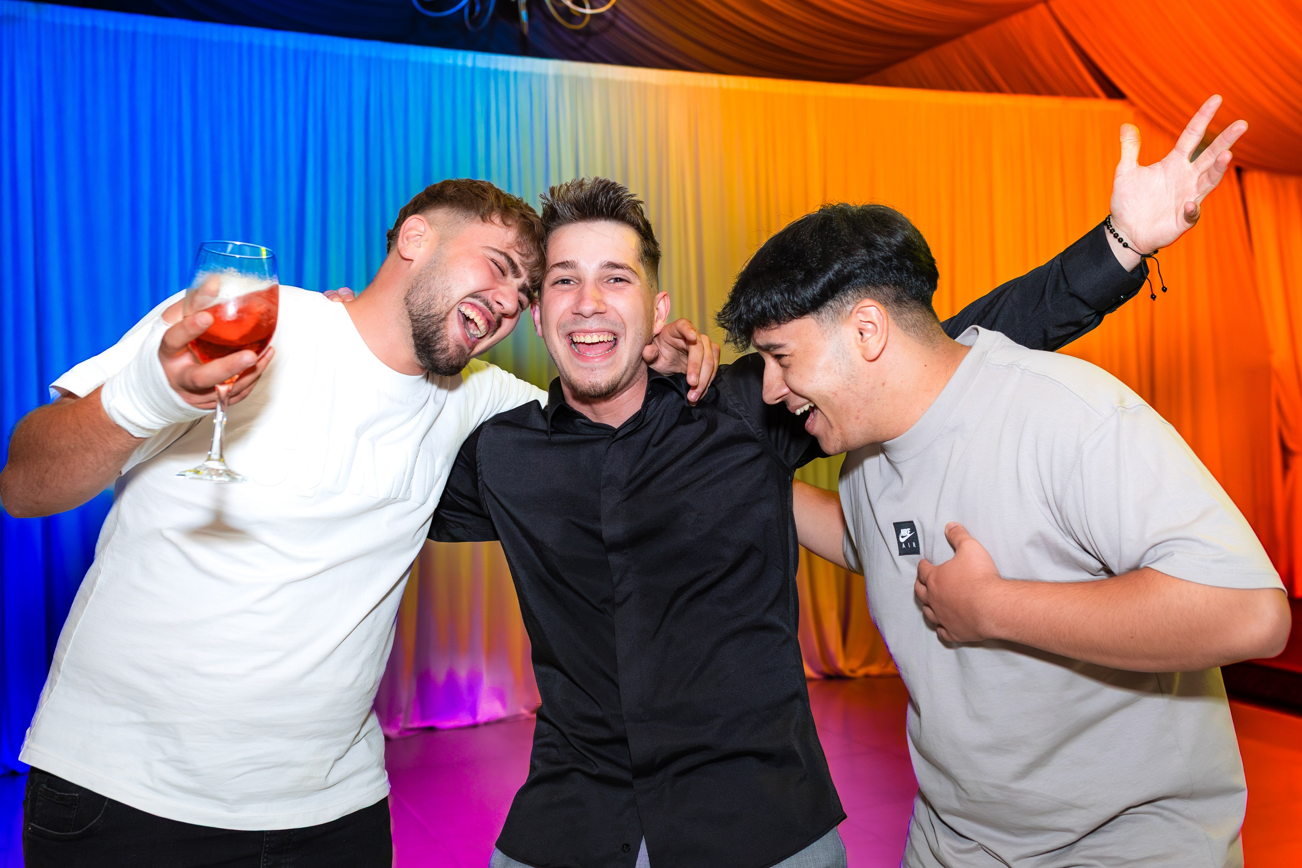 Majorat Denis. Ionut Brehuescu — Fotograf