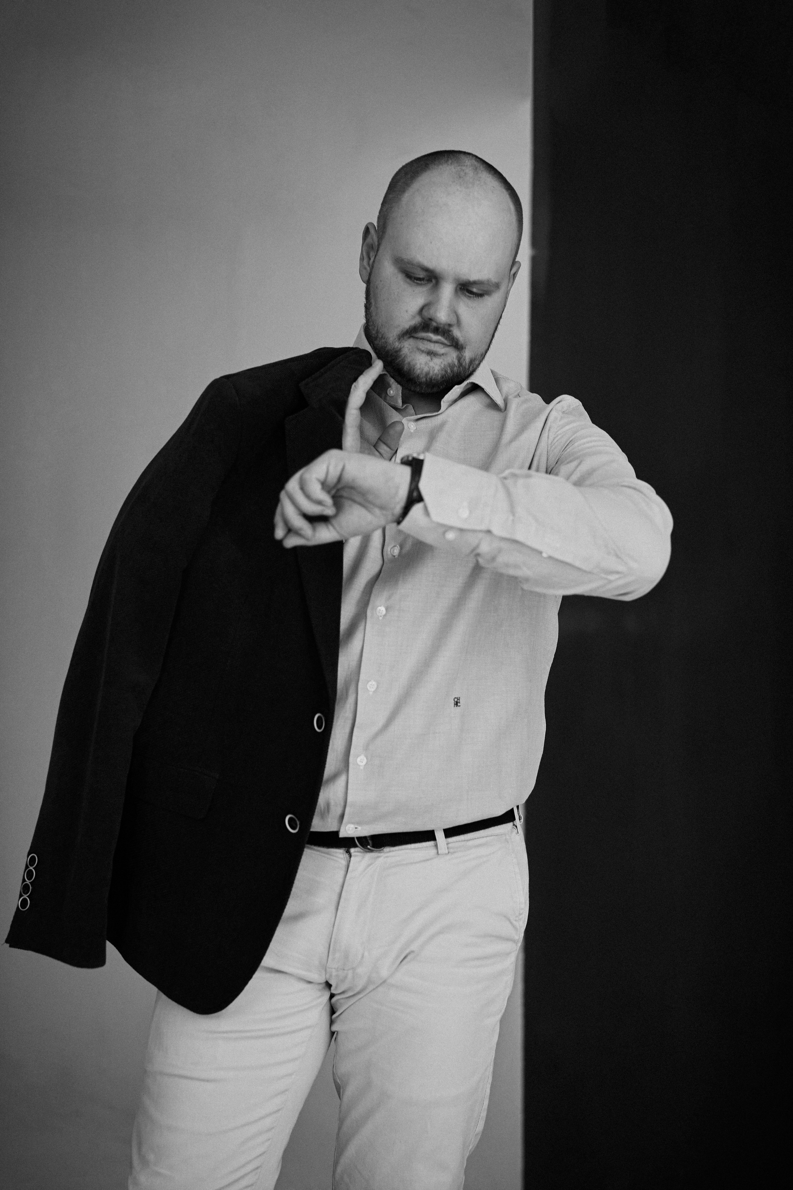 Денис. Бизнес портрет. Фотограф в Барселоне Жанна Захарченко