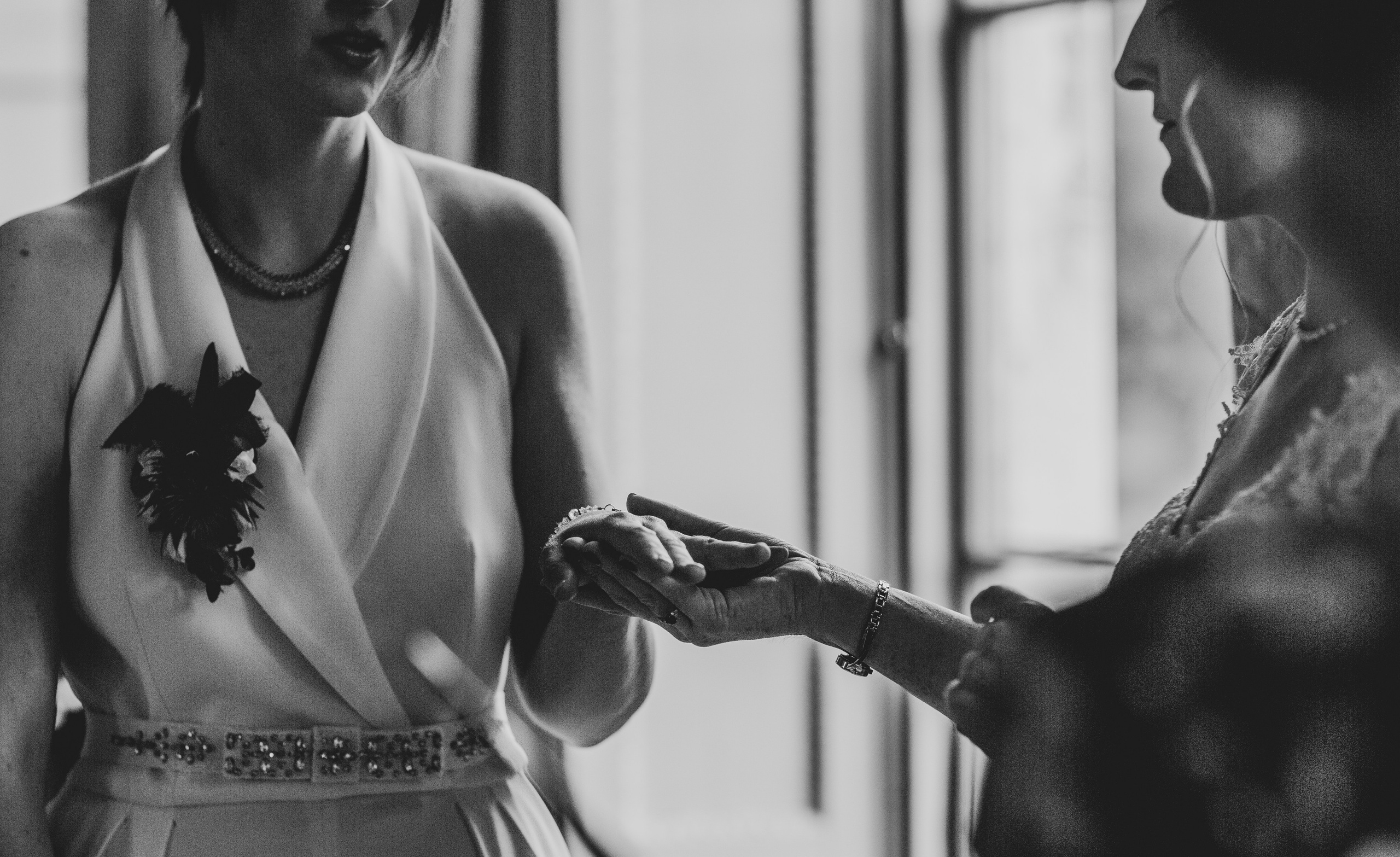 GEMMA + BIANCA. Main