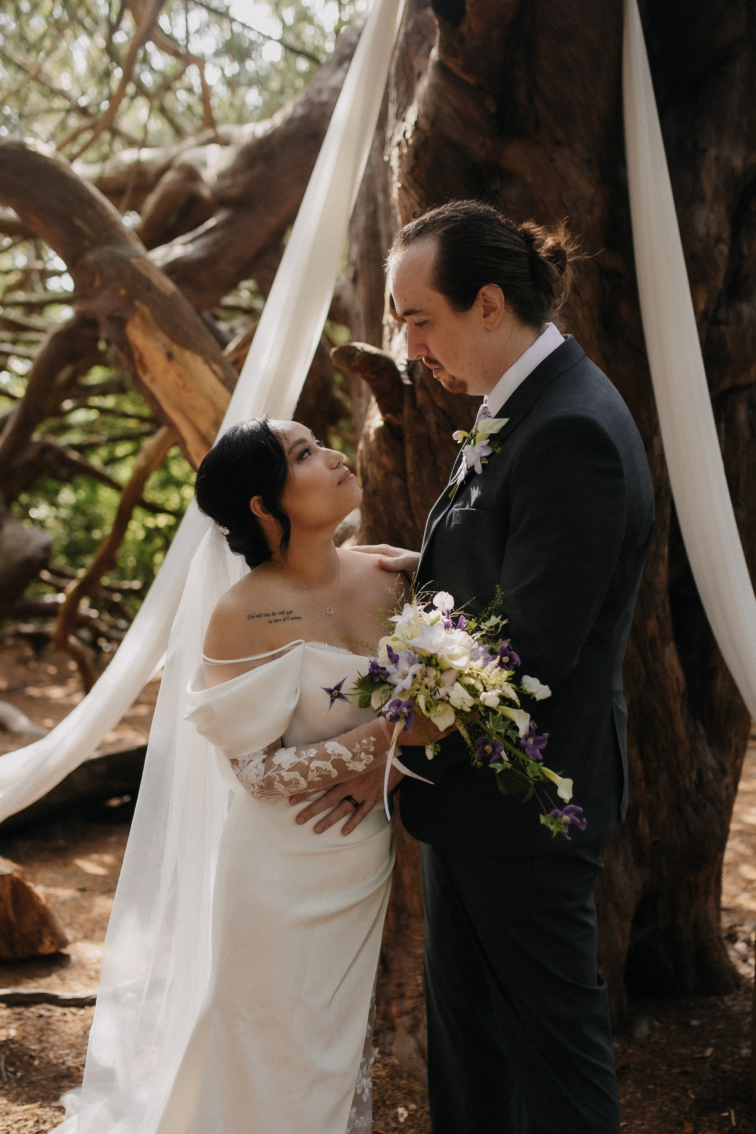 Matthew and Trinh. Wedding and Portrait Photographer Evie Moon