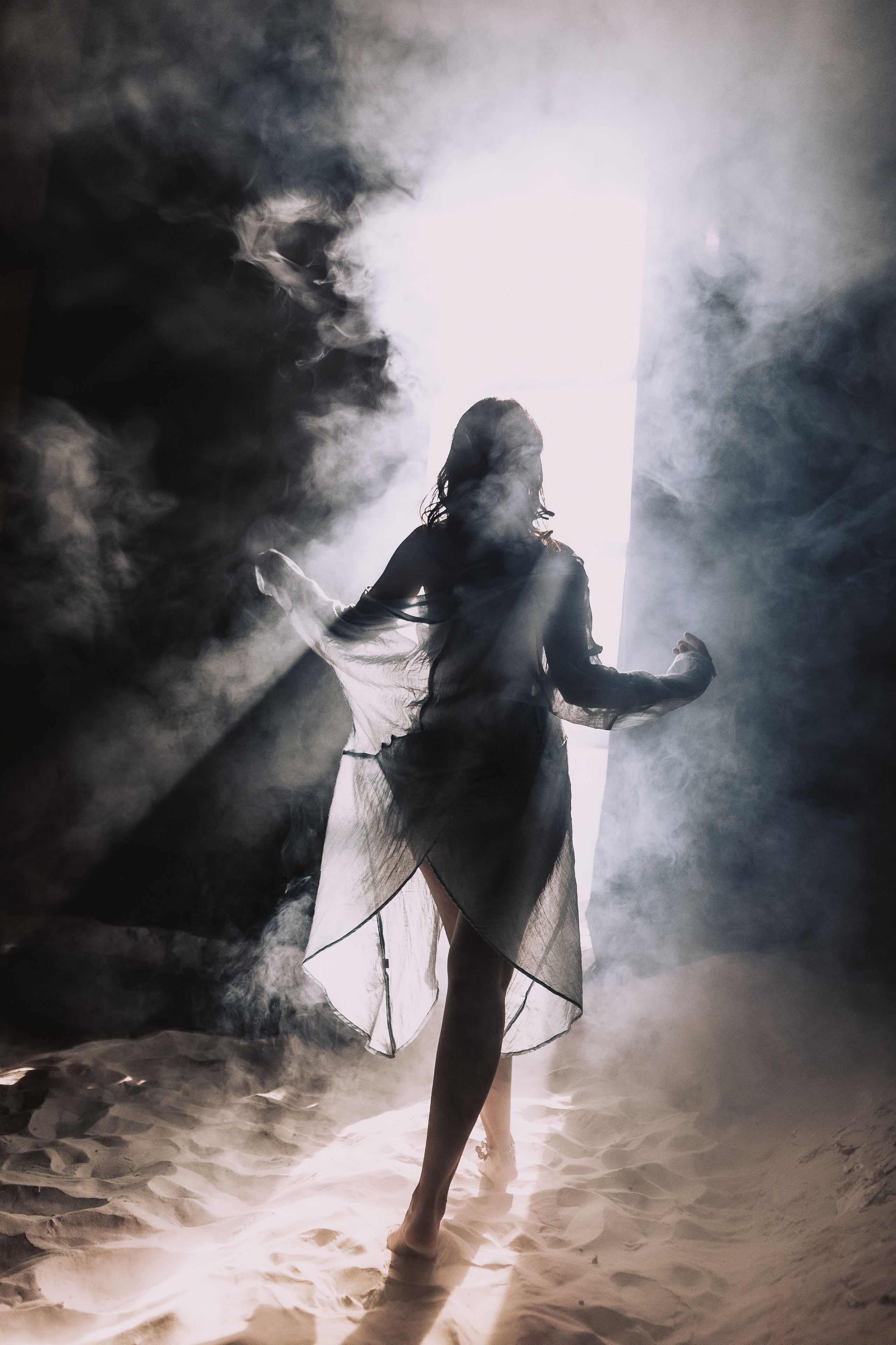 Women. Alya Leto Photographer