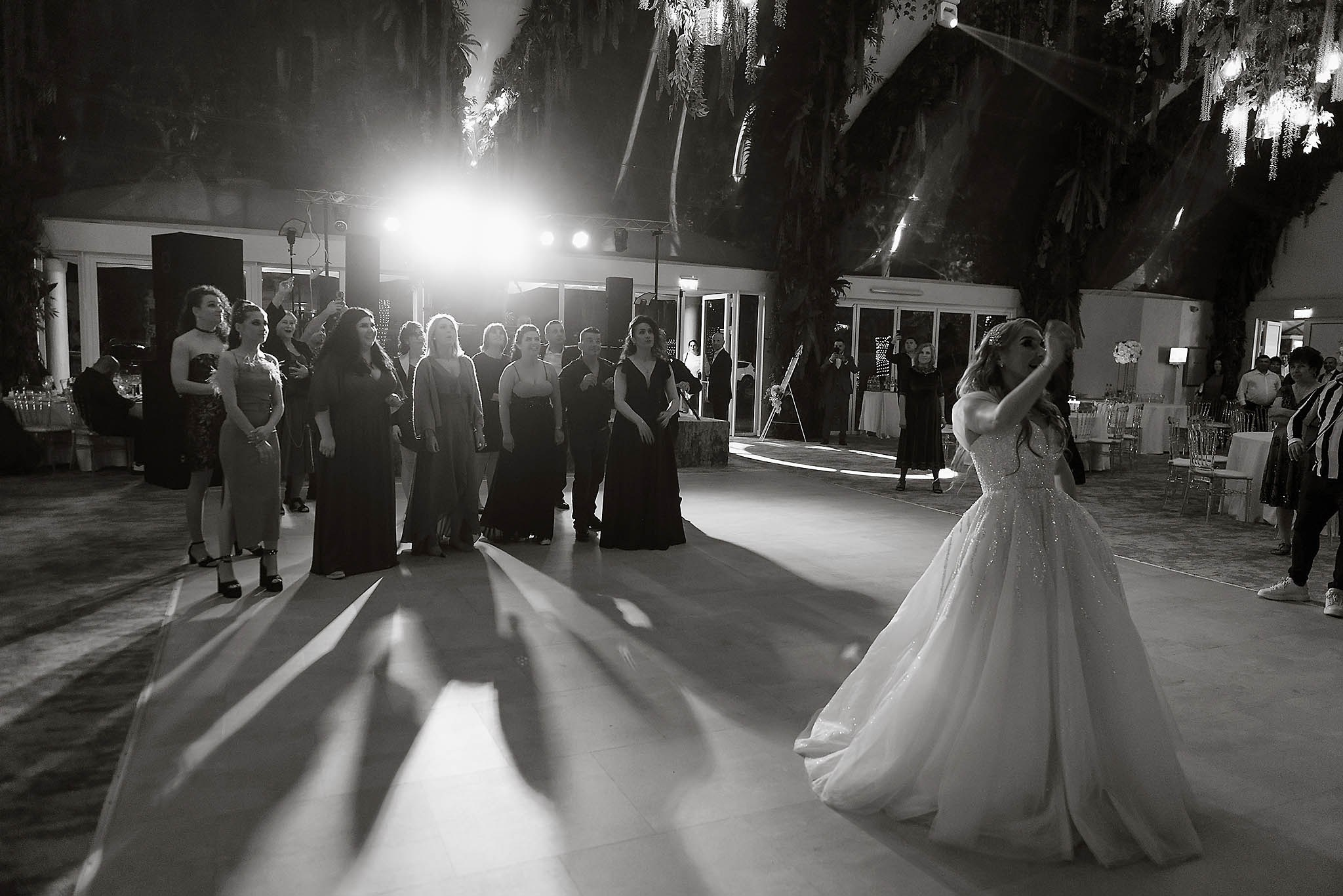 Fotograf nunta Ploiesti ; Fotograf nunta București ; Fotograf Botez Ploiesti, Fotograf Botez Bucuresti, Fotograf eveniment, Nunta, Botez, Corporate, Foto Video Ploiesti, Foto Video Bucuresti